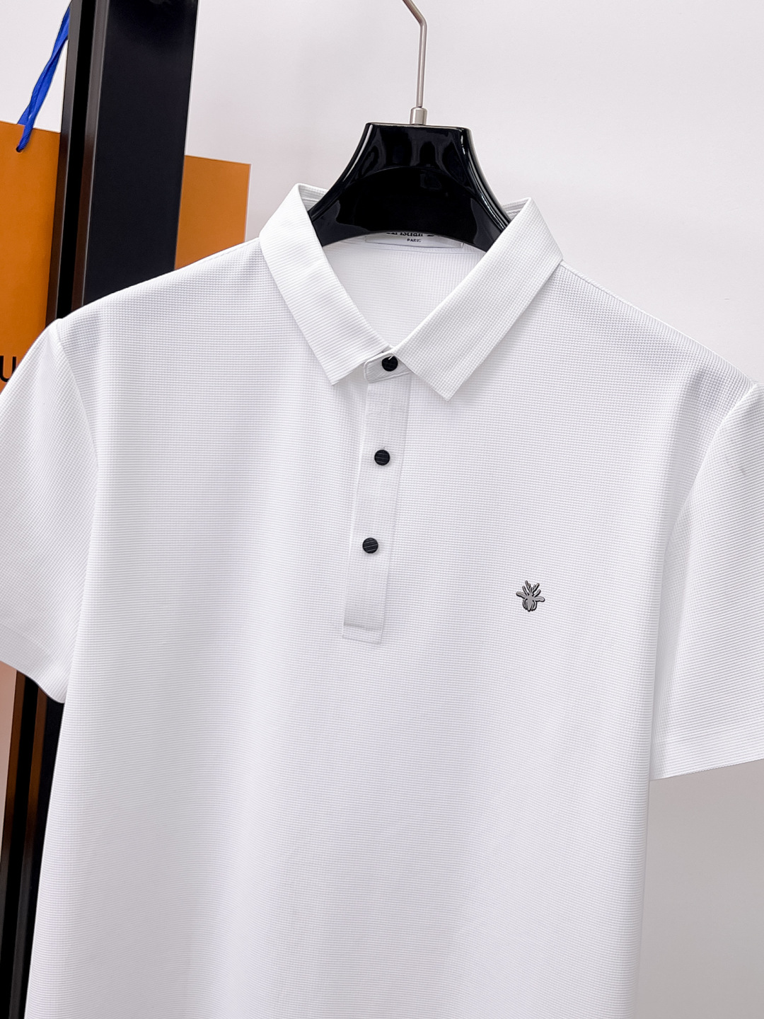 Polos