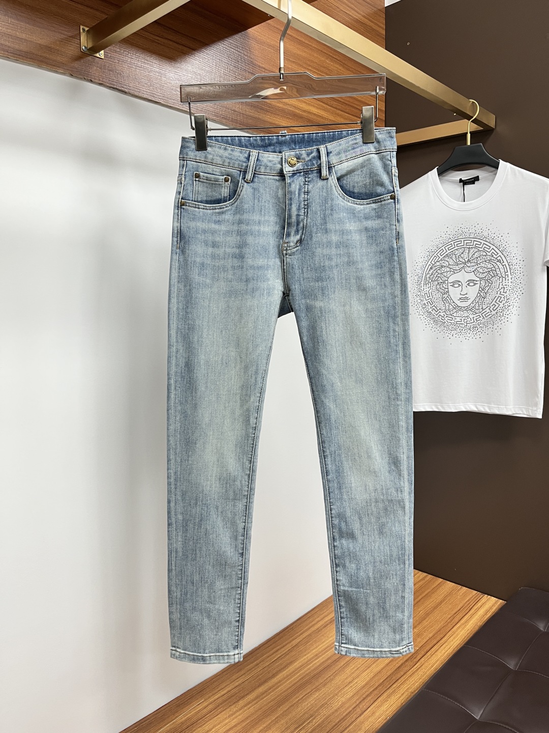 jeans