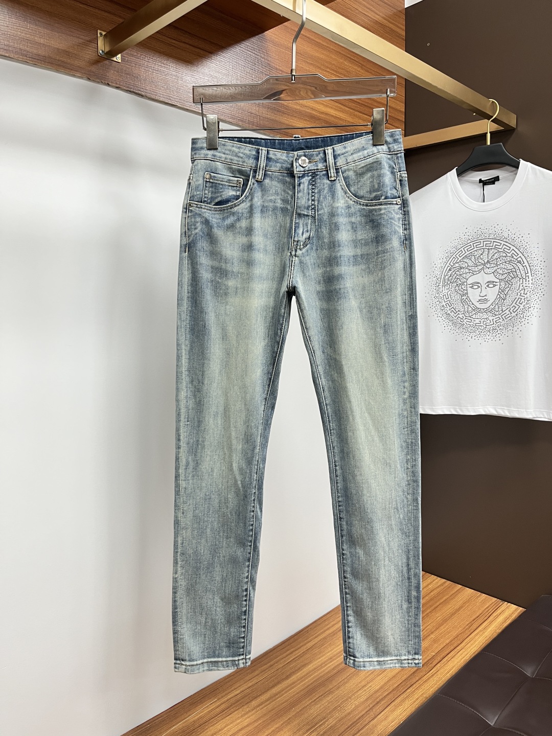 jeans