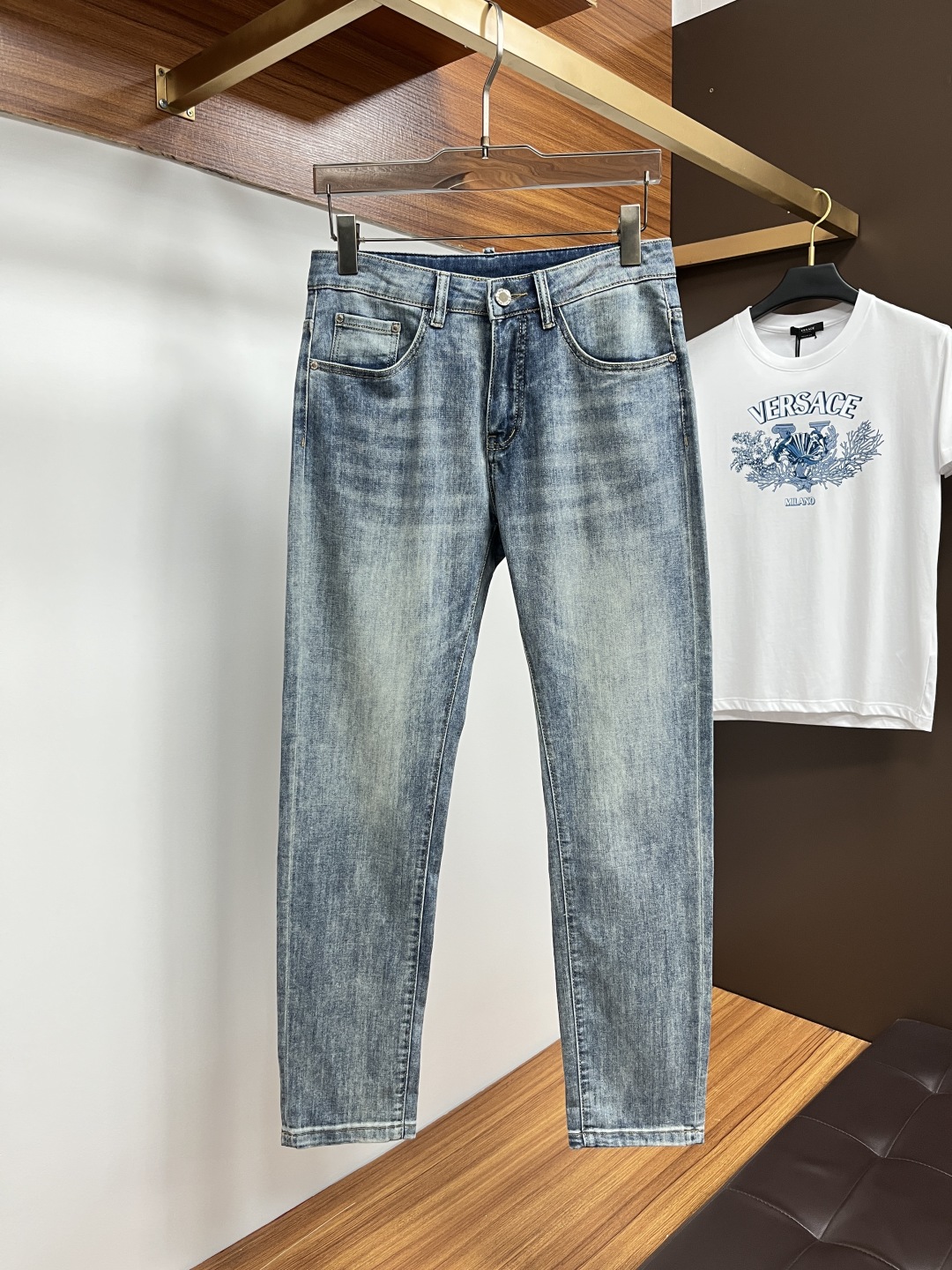 jeans