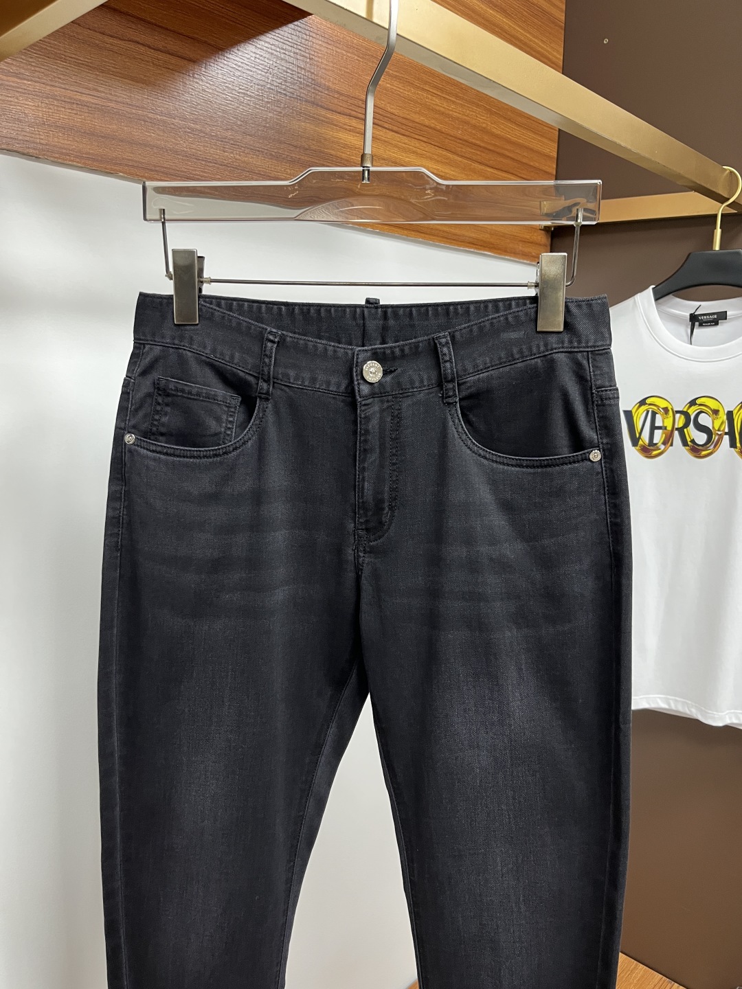 jeans