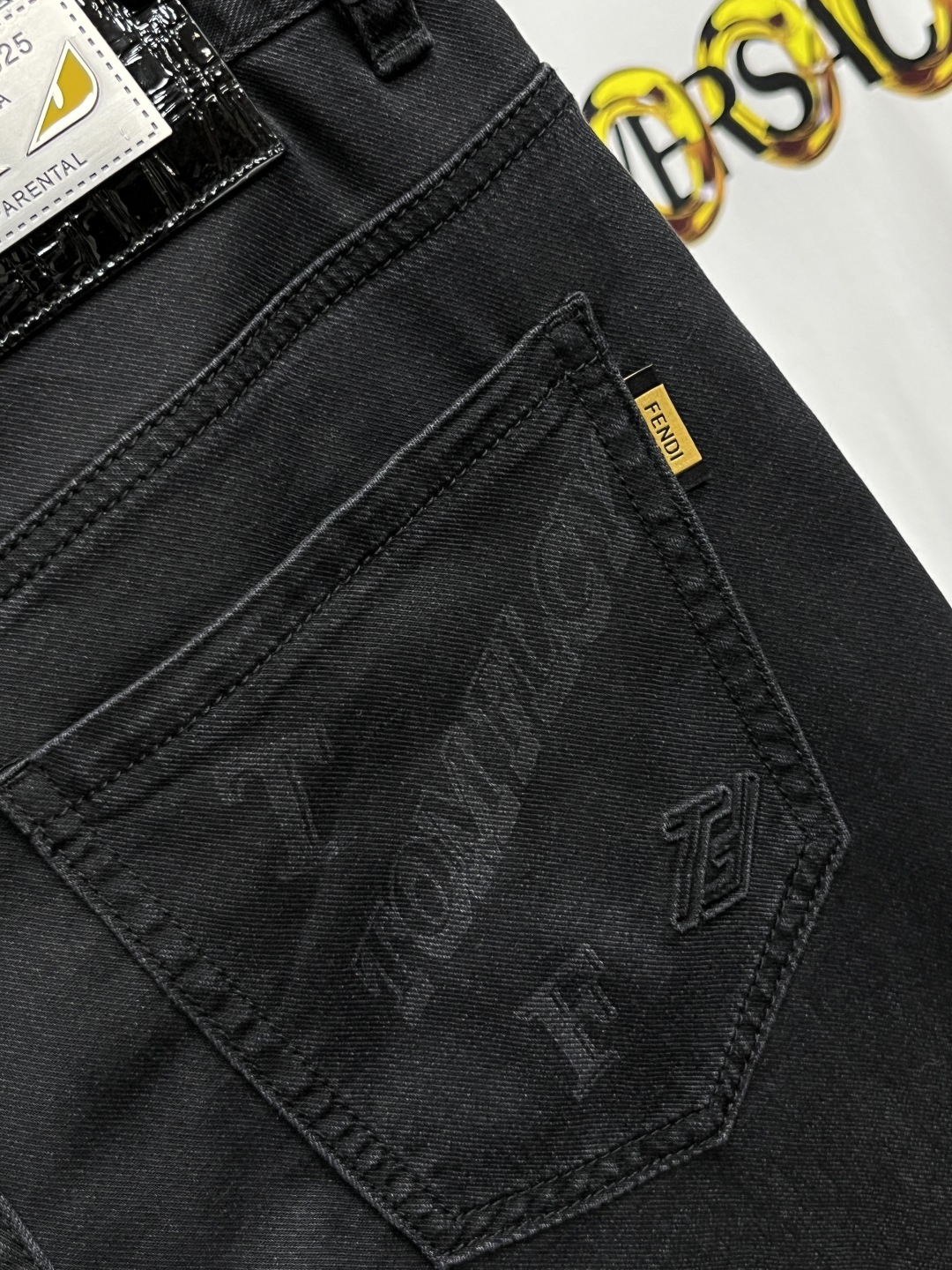 jeans