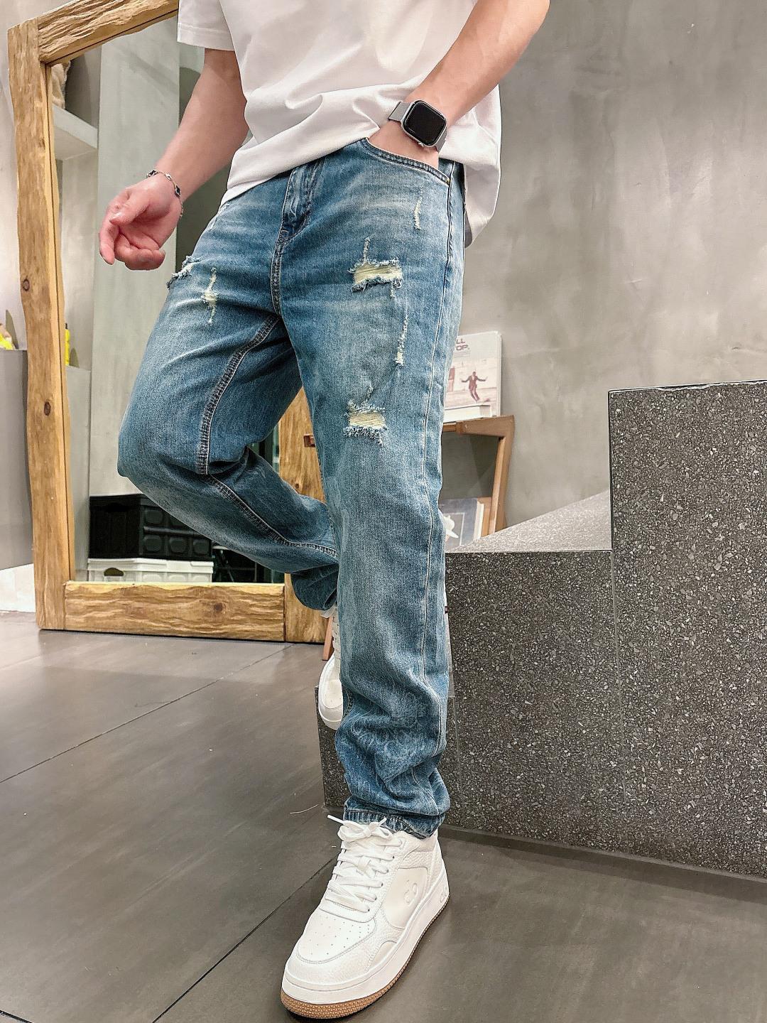 jeans