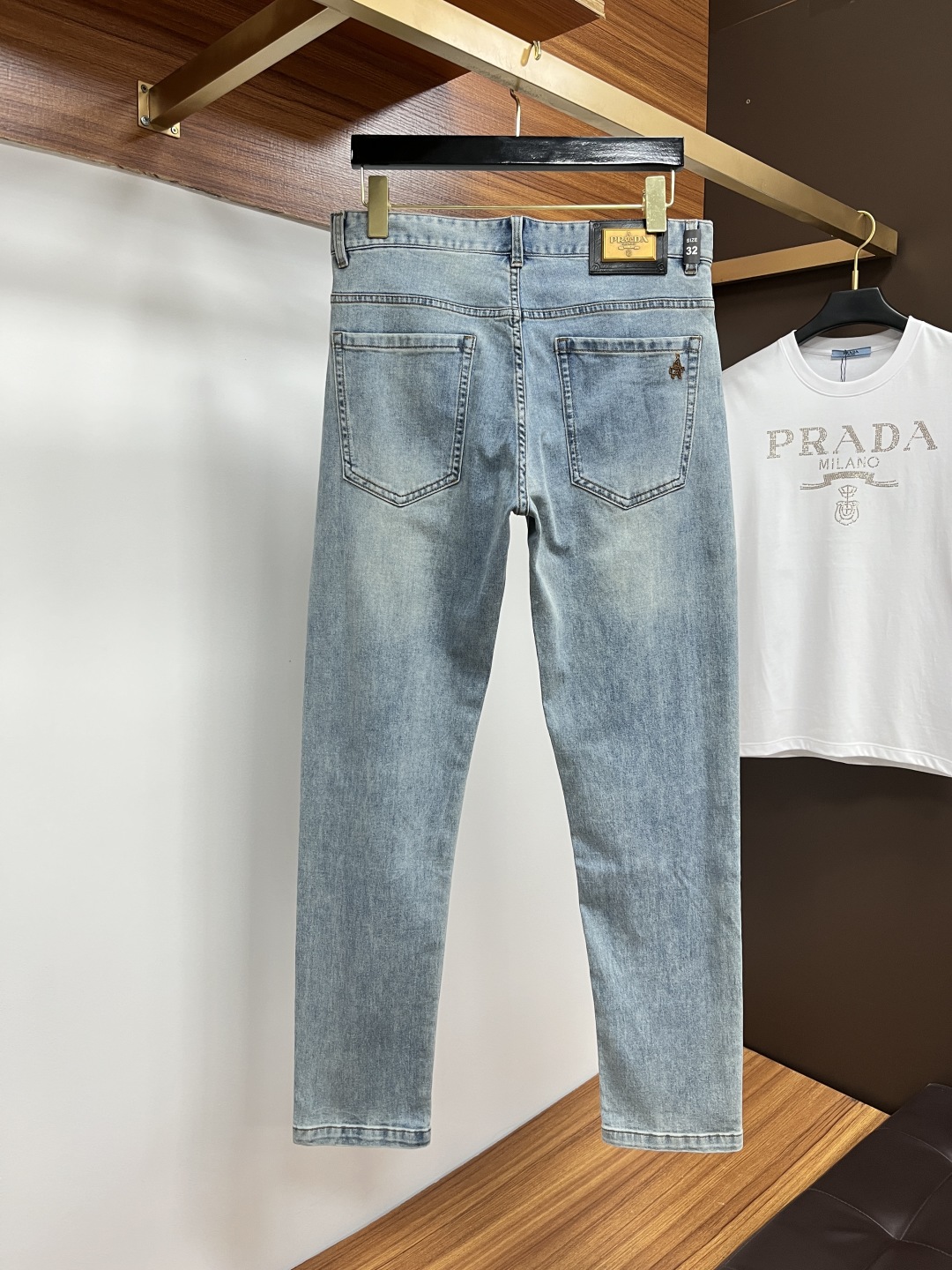jeans