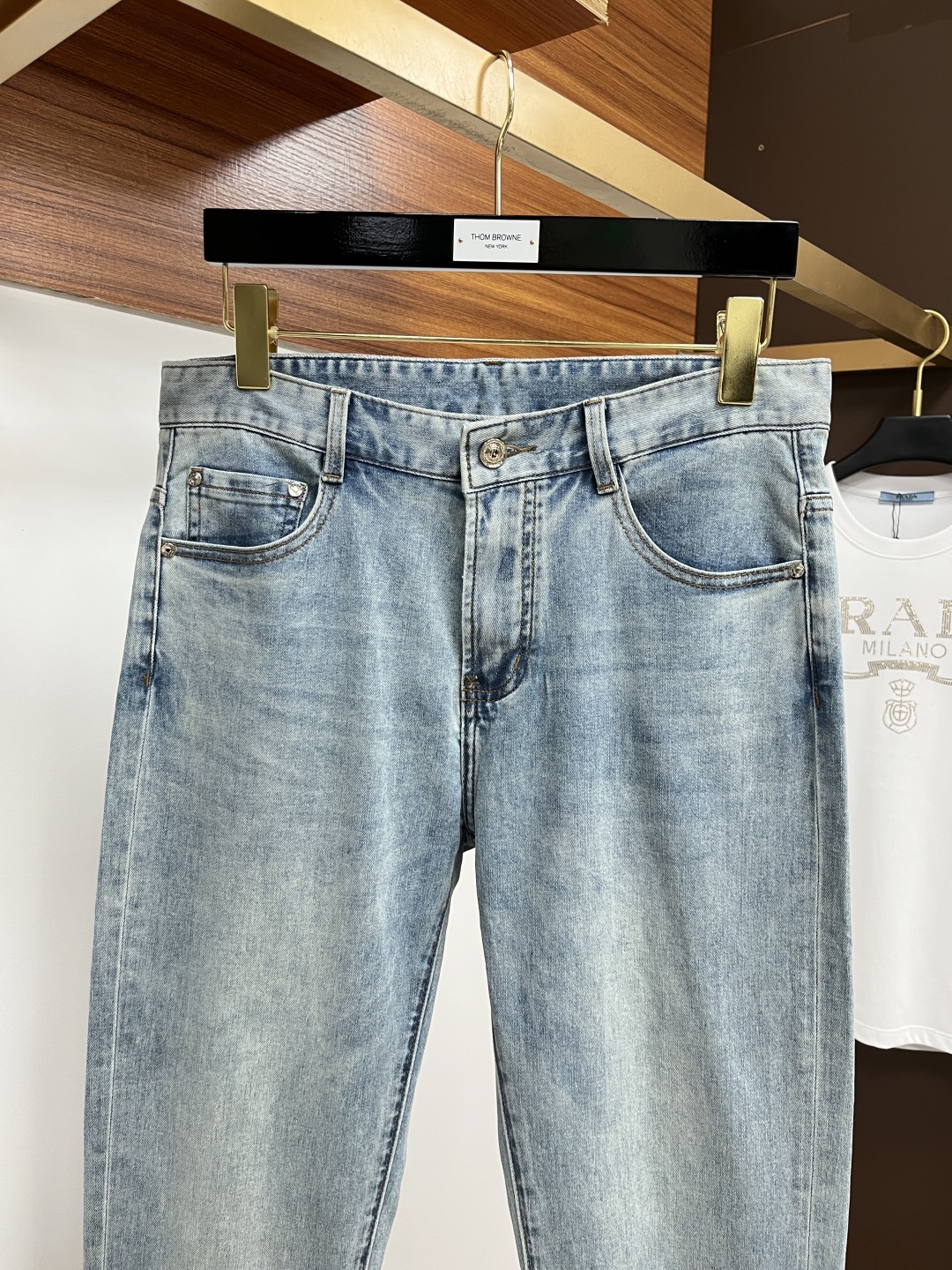 jeans