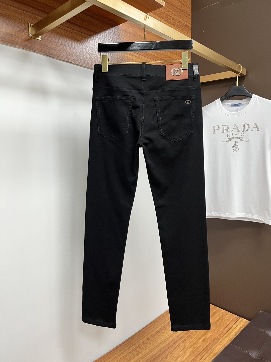 jeans