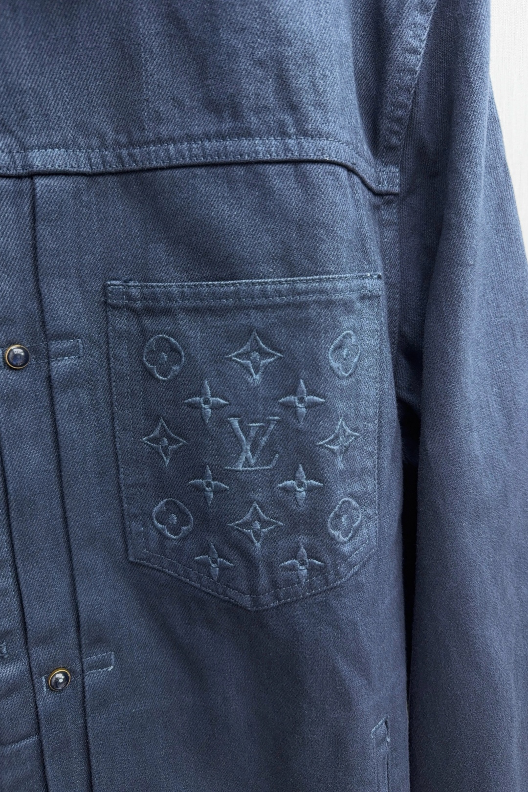 Coats & Jackets