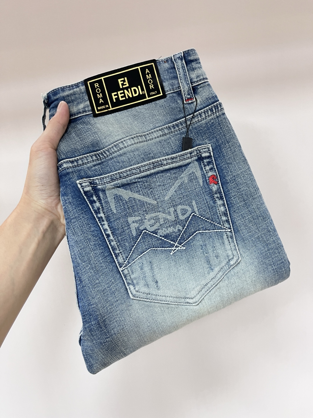 jeans