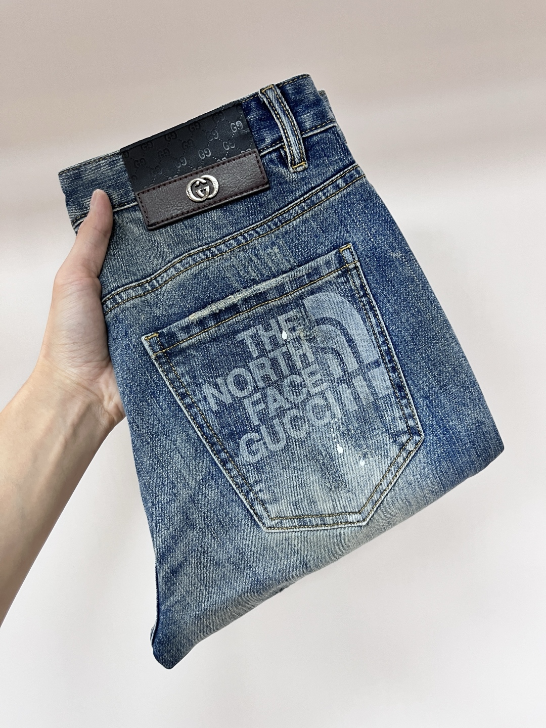 jeans