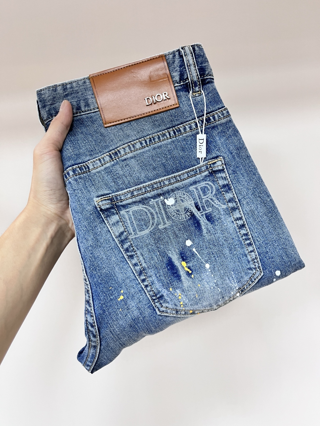 jeans
