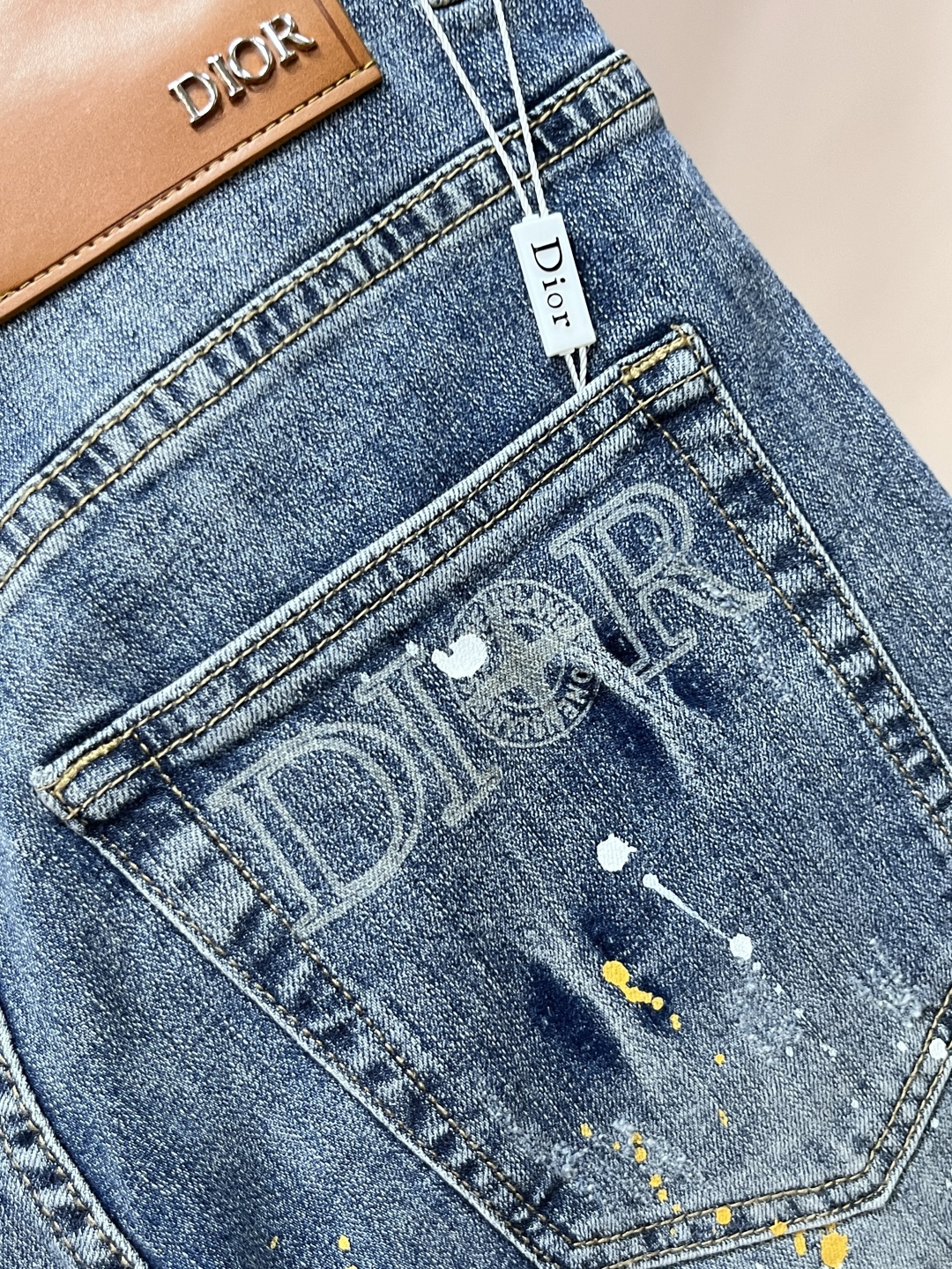 jeans