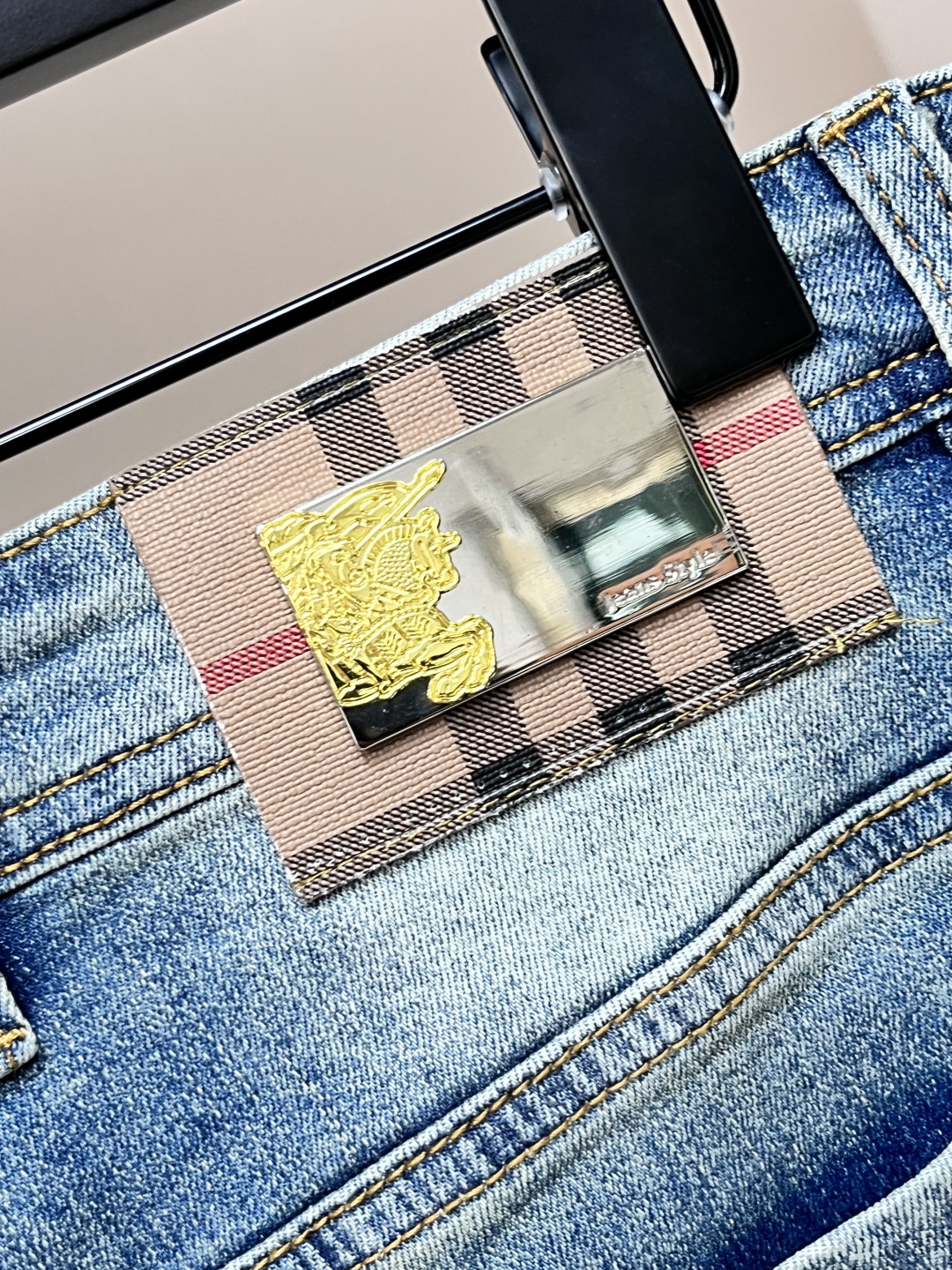 jeans