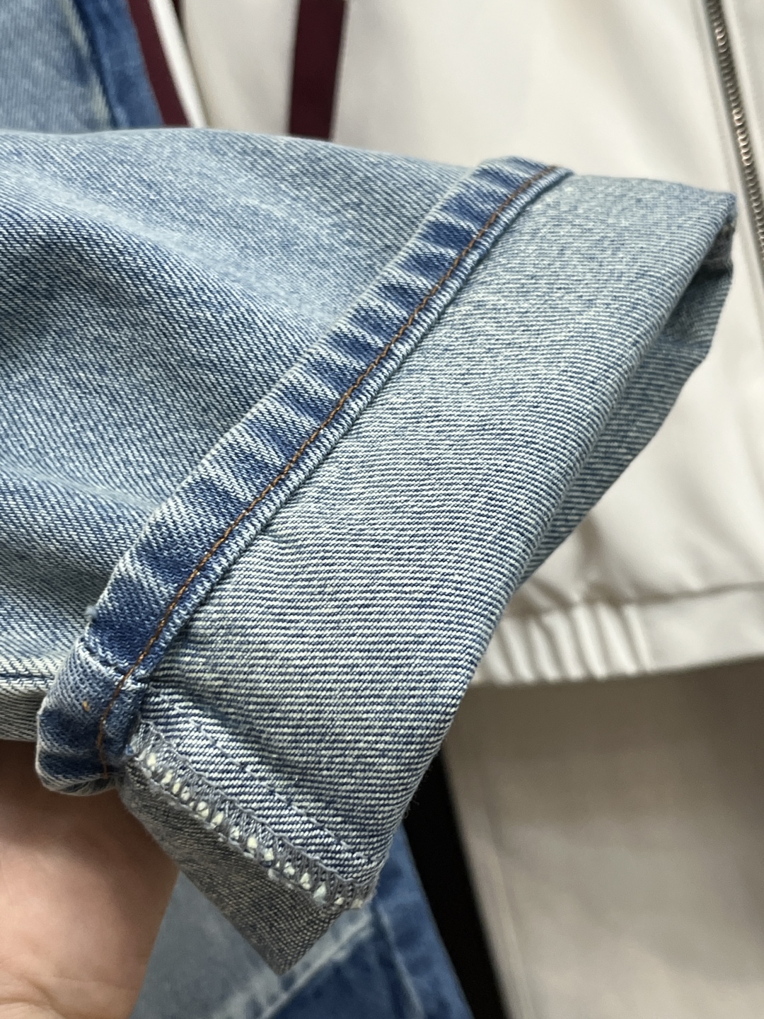 jeans