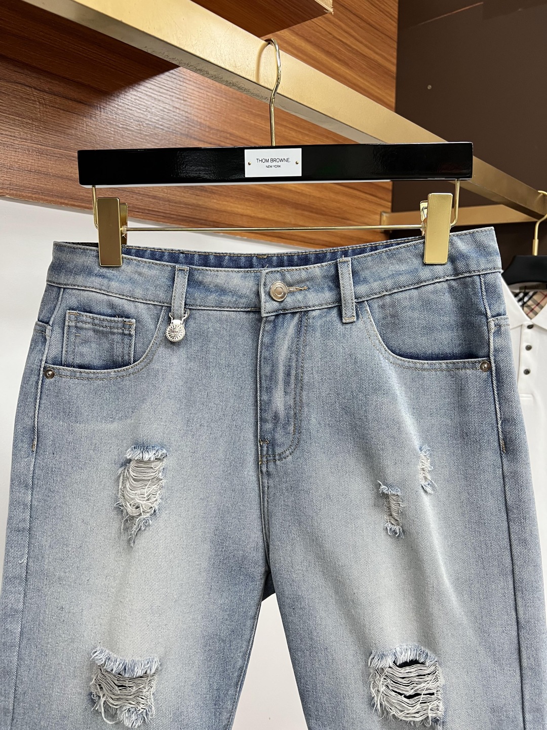 jeans