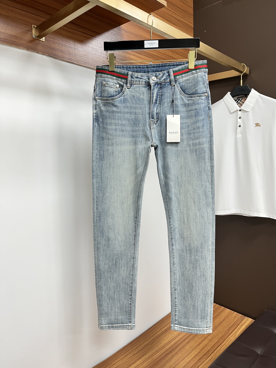 jeans