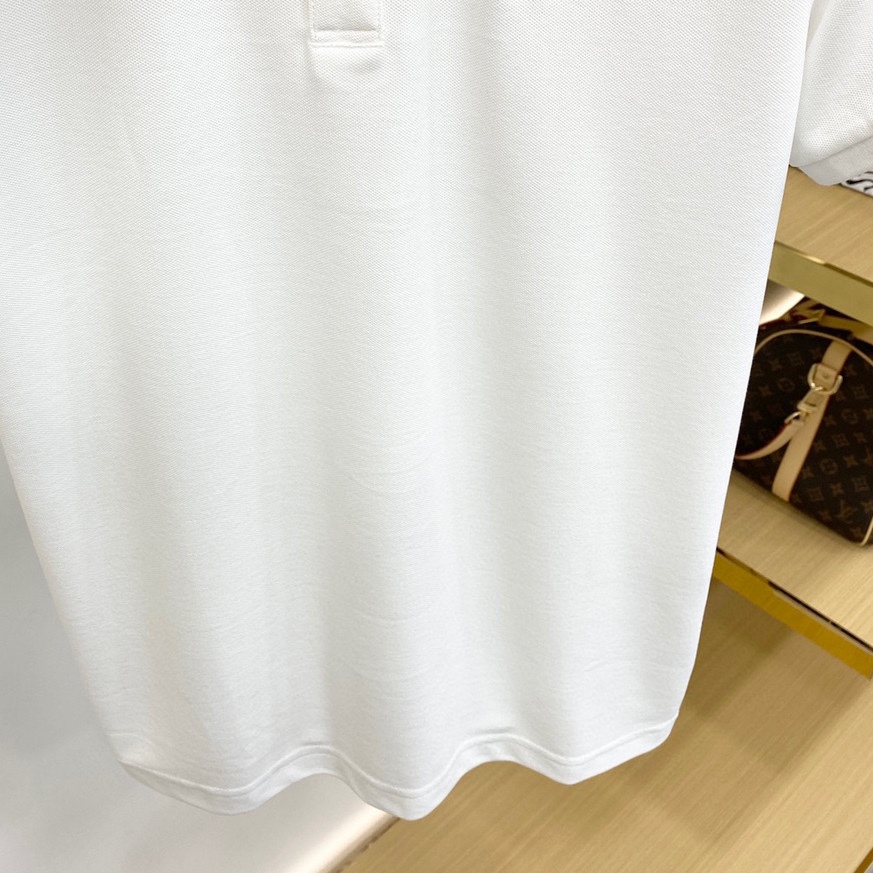 Polos