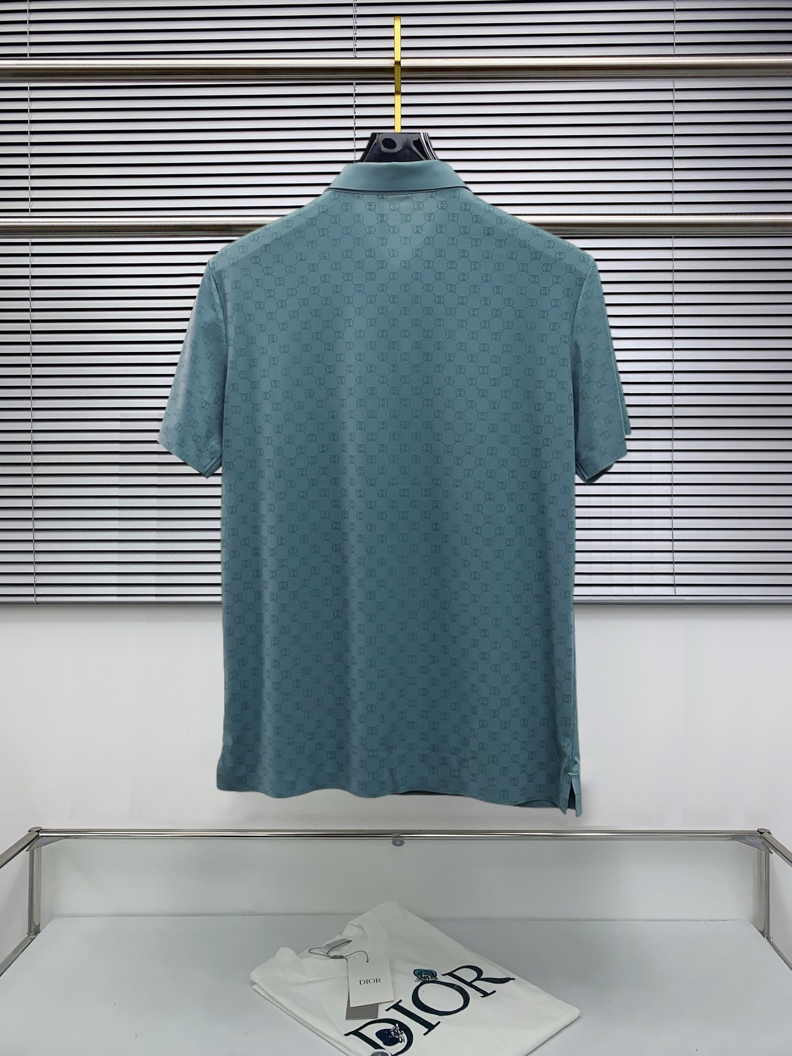 Polos