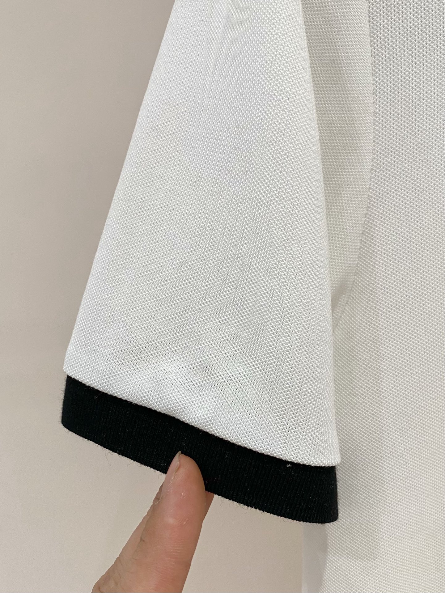 Polos