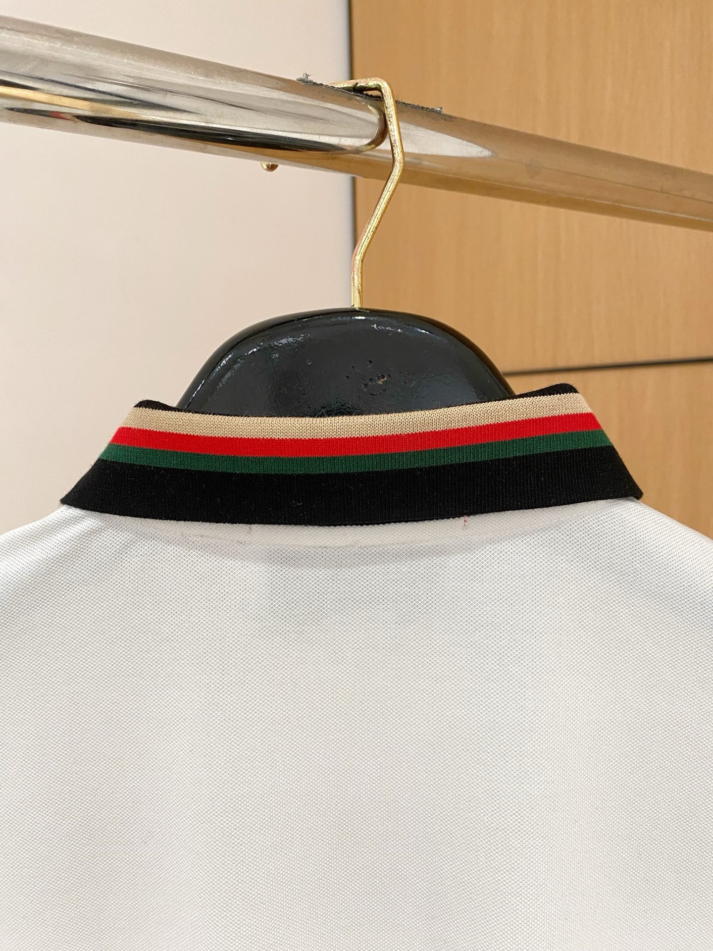 Polos