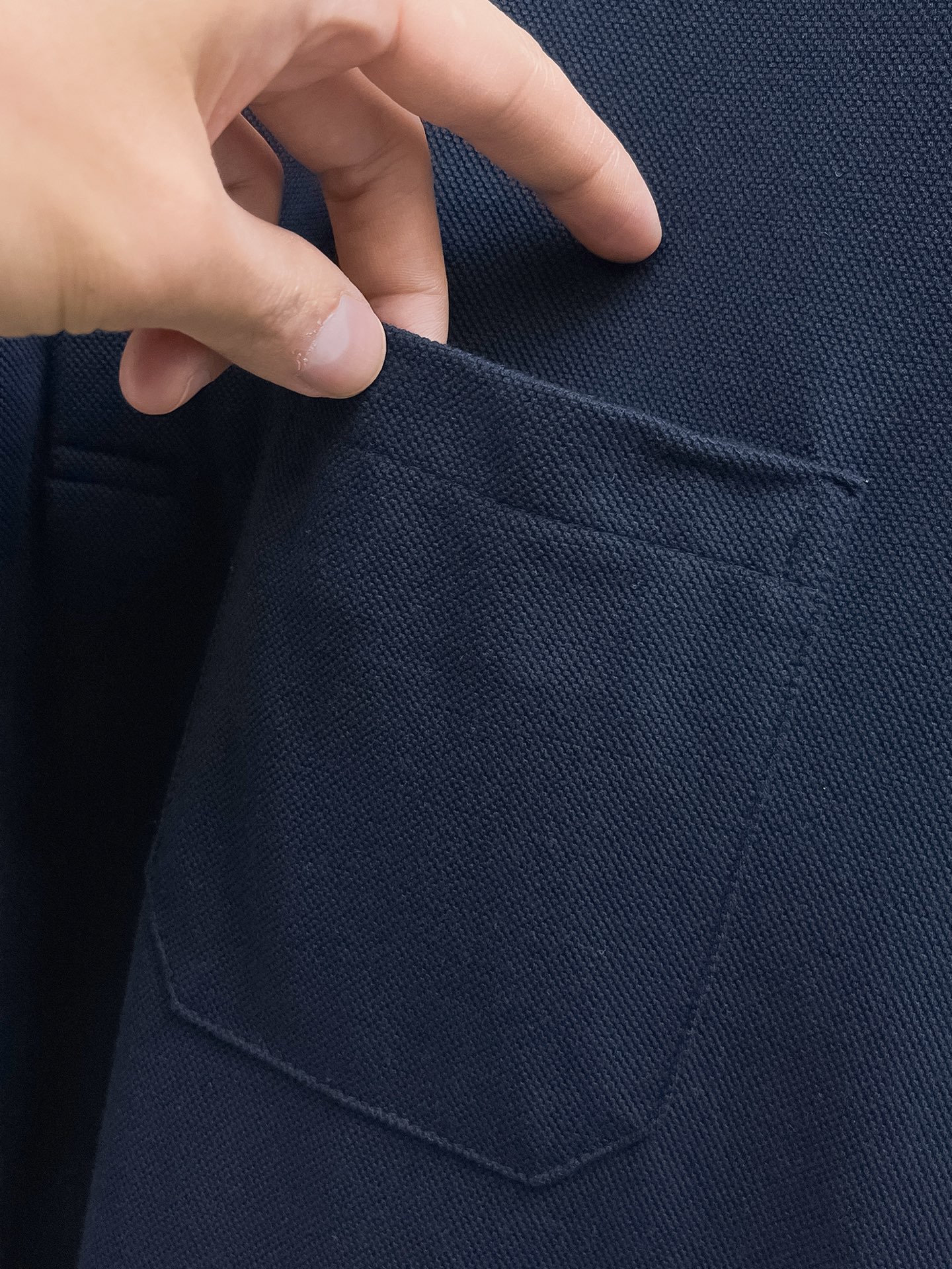Polos