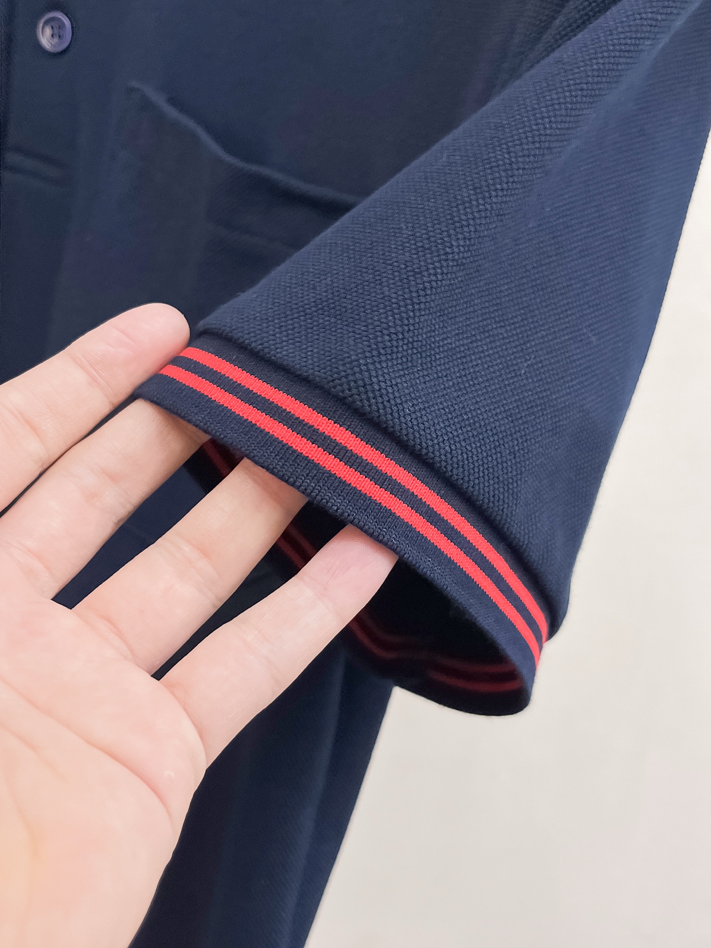 Polos