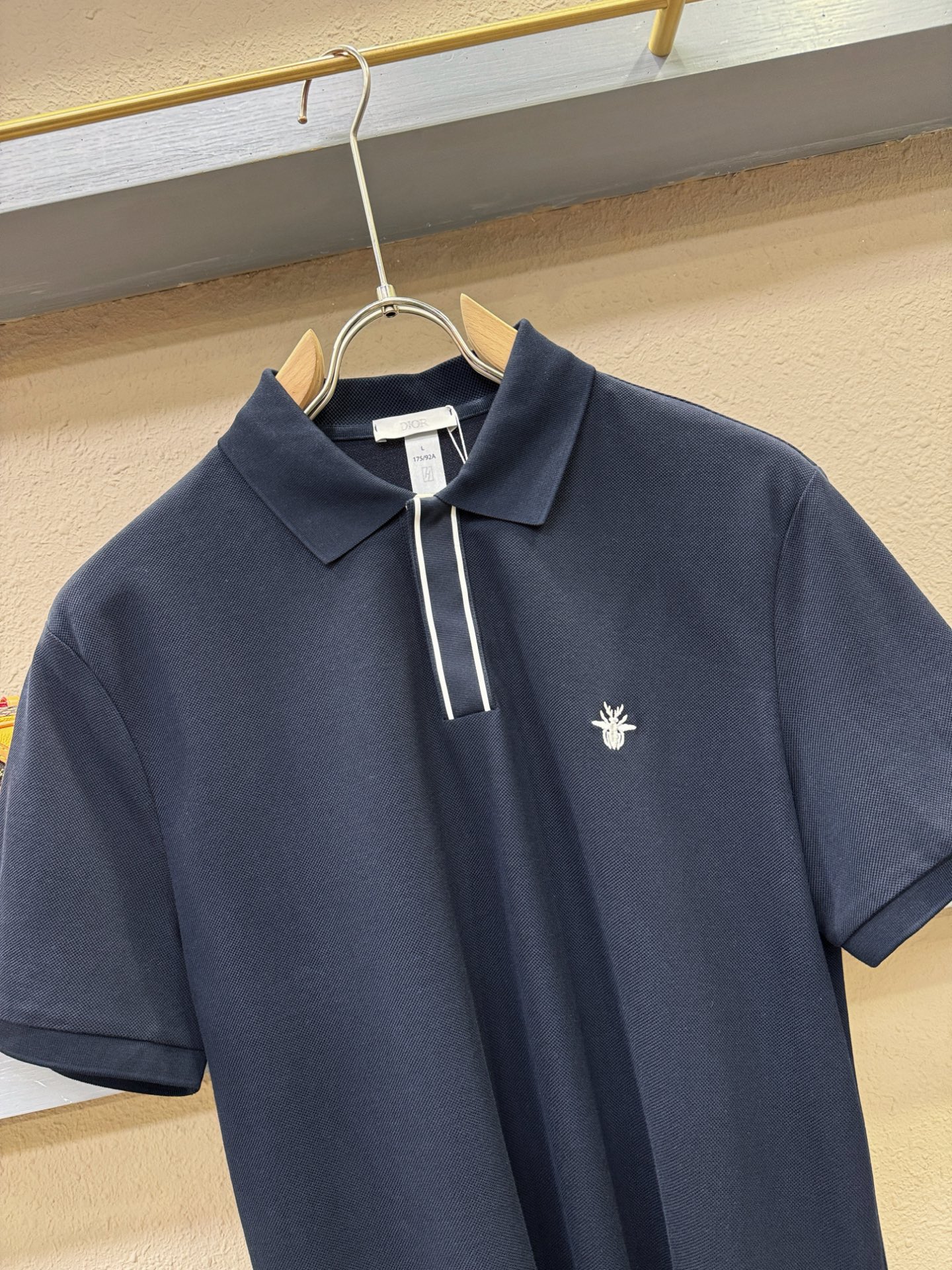 Polos