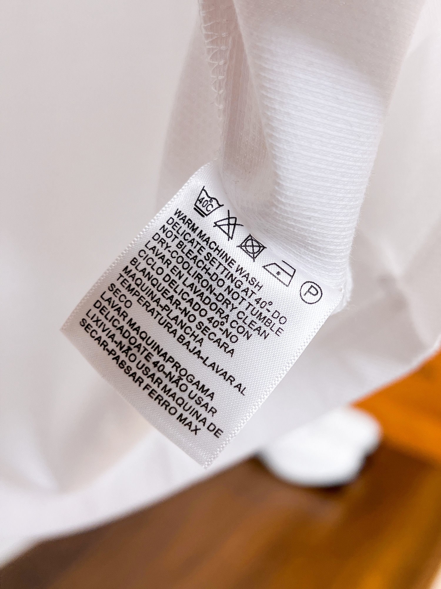 Polos