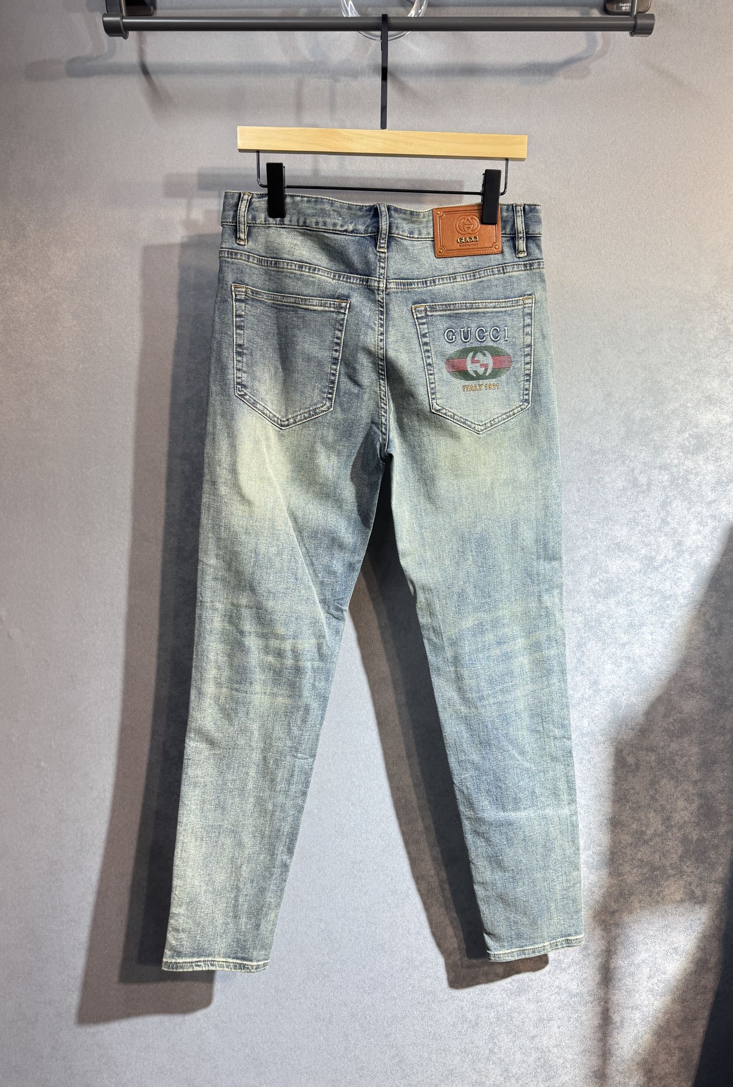 jeans