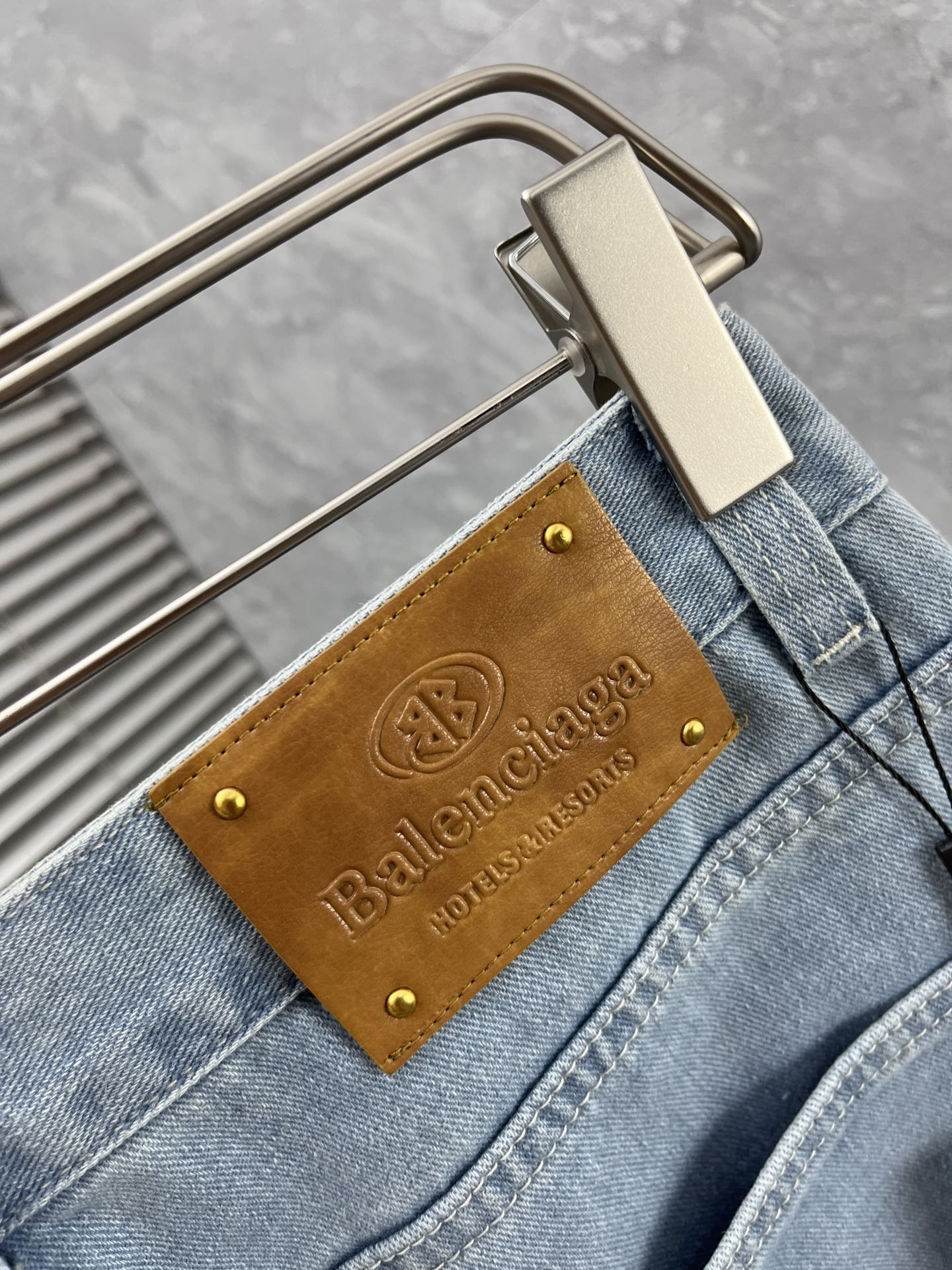 jeans