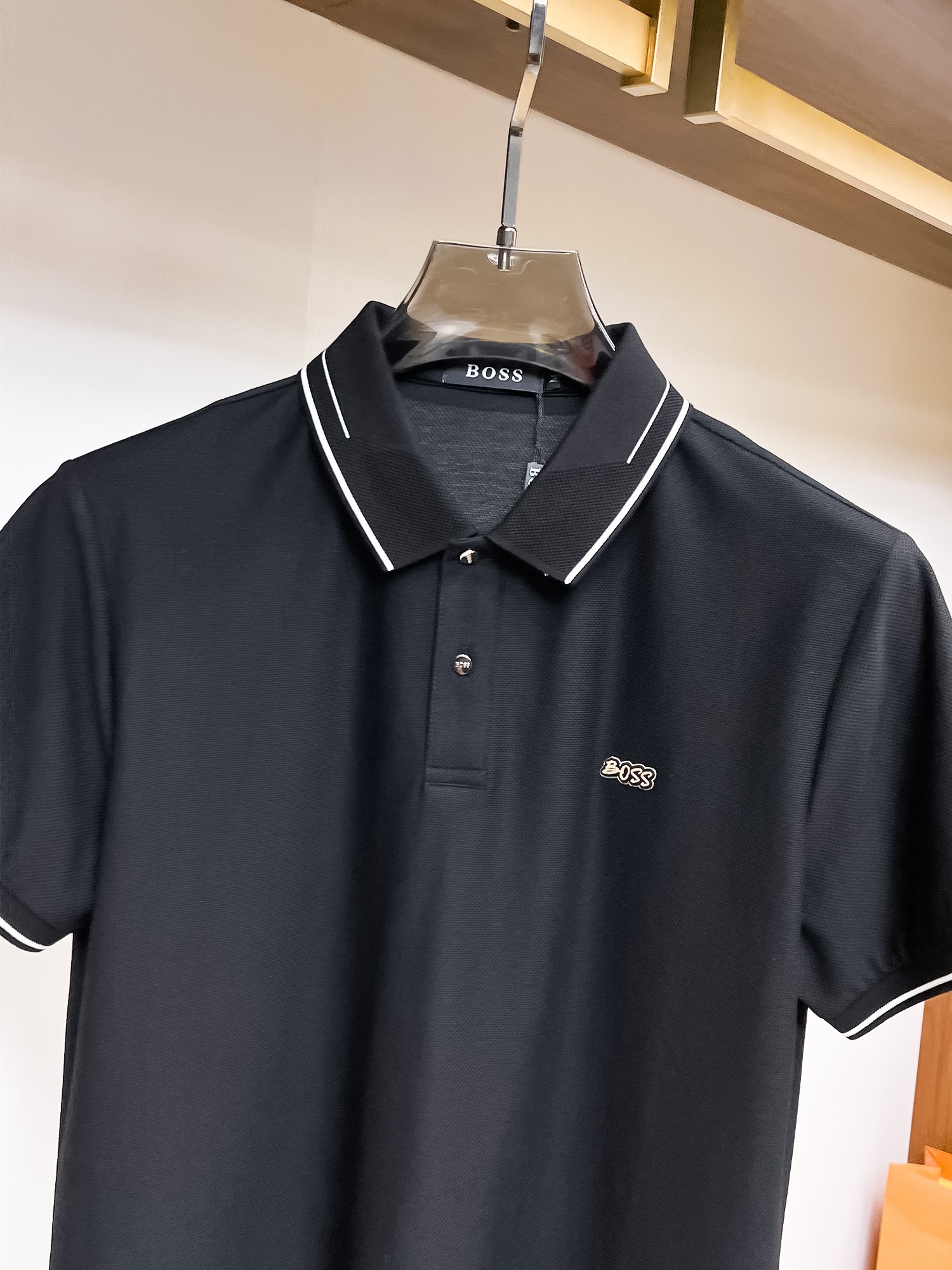 Polos