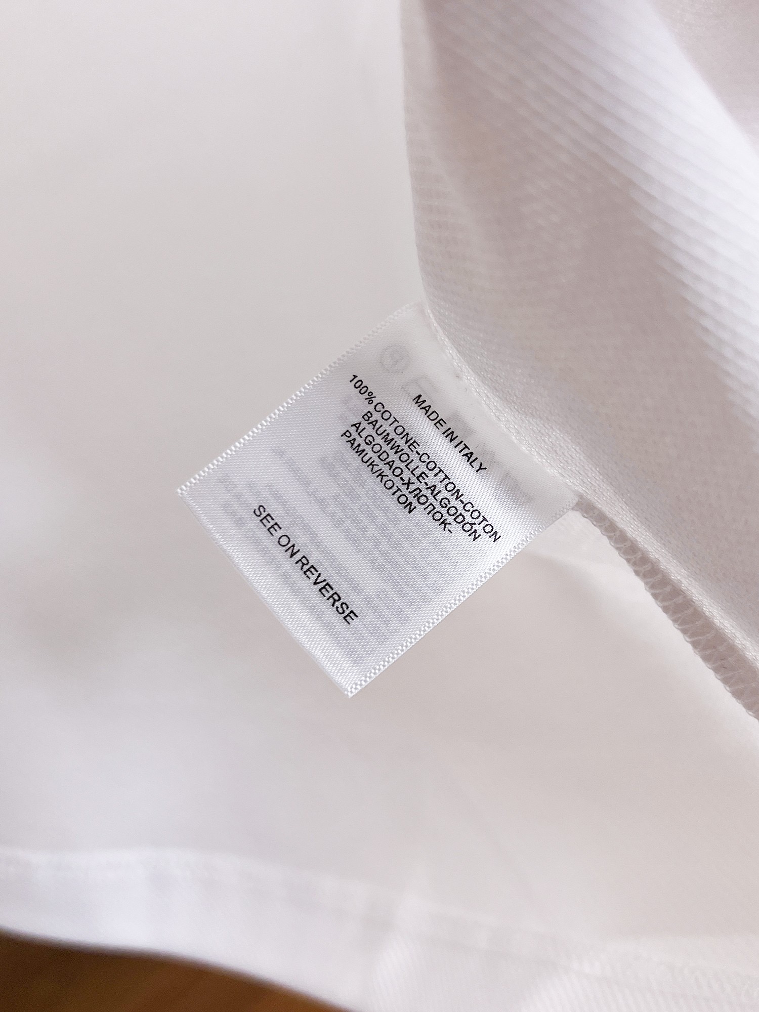 Polos