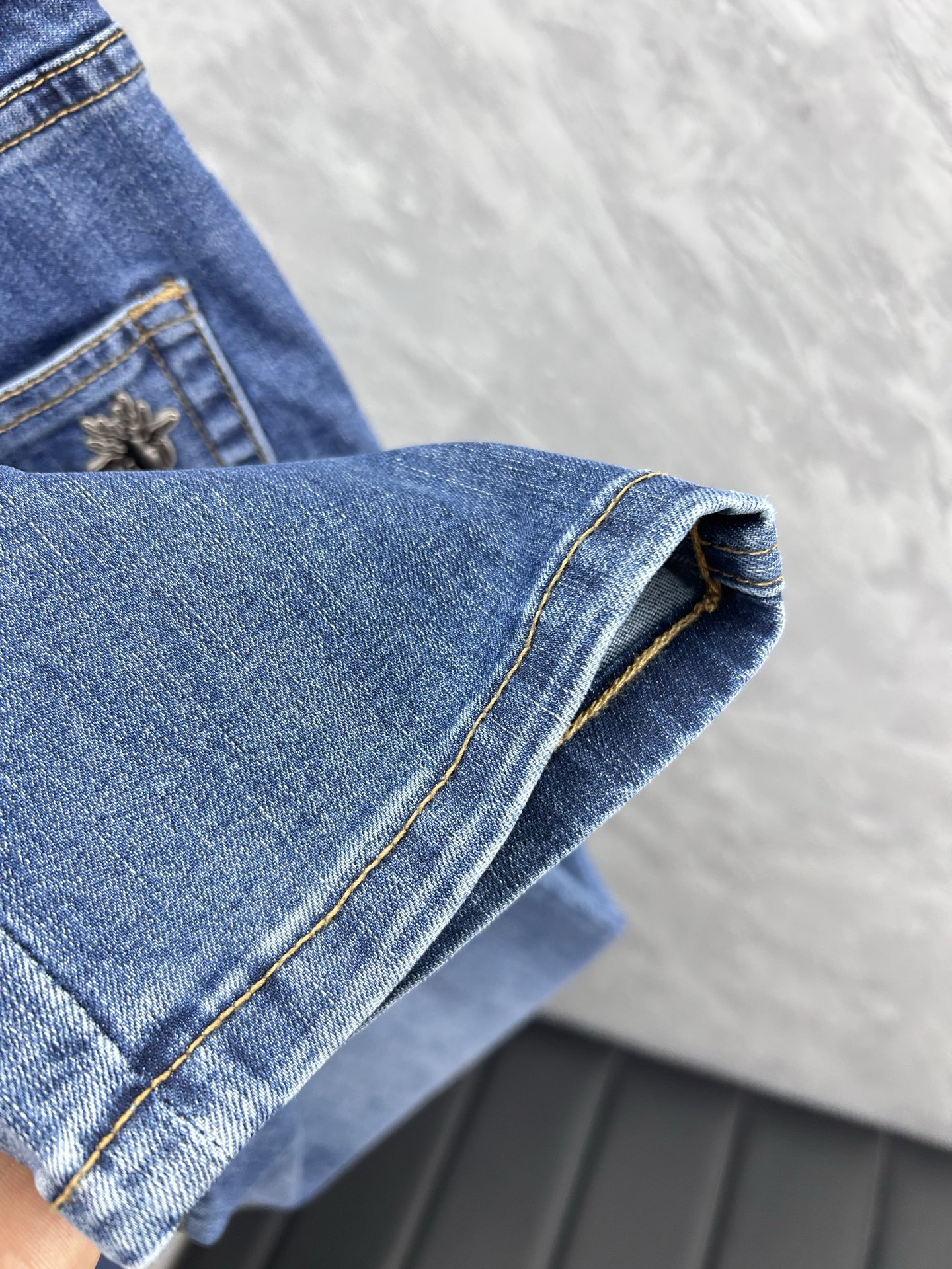 jeans