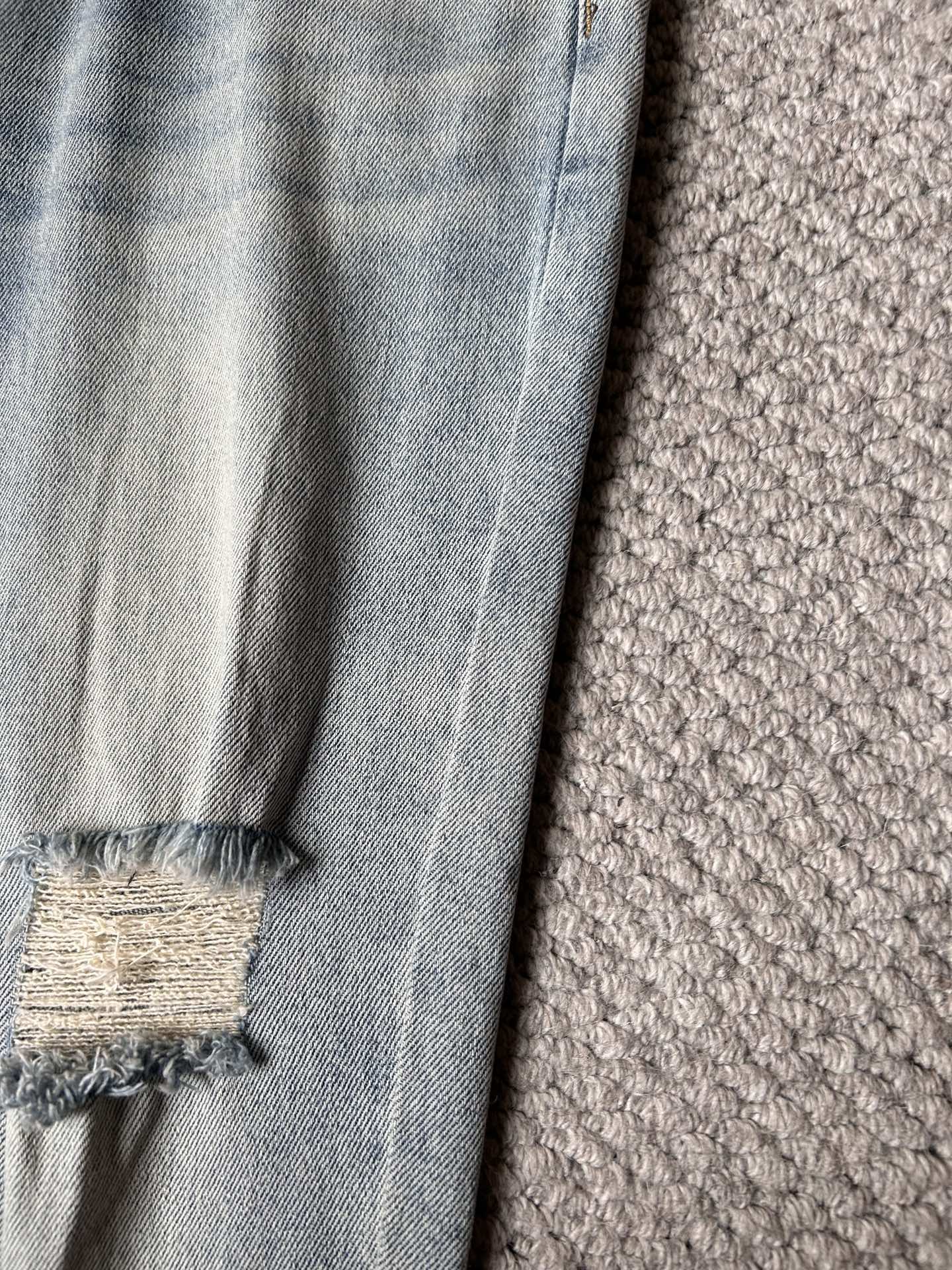jeans