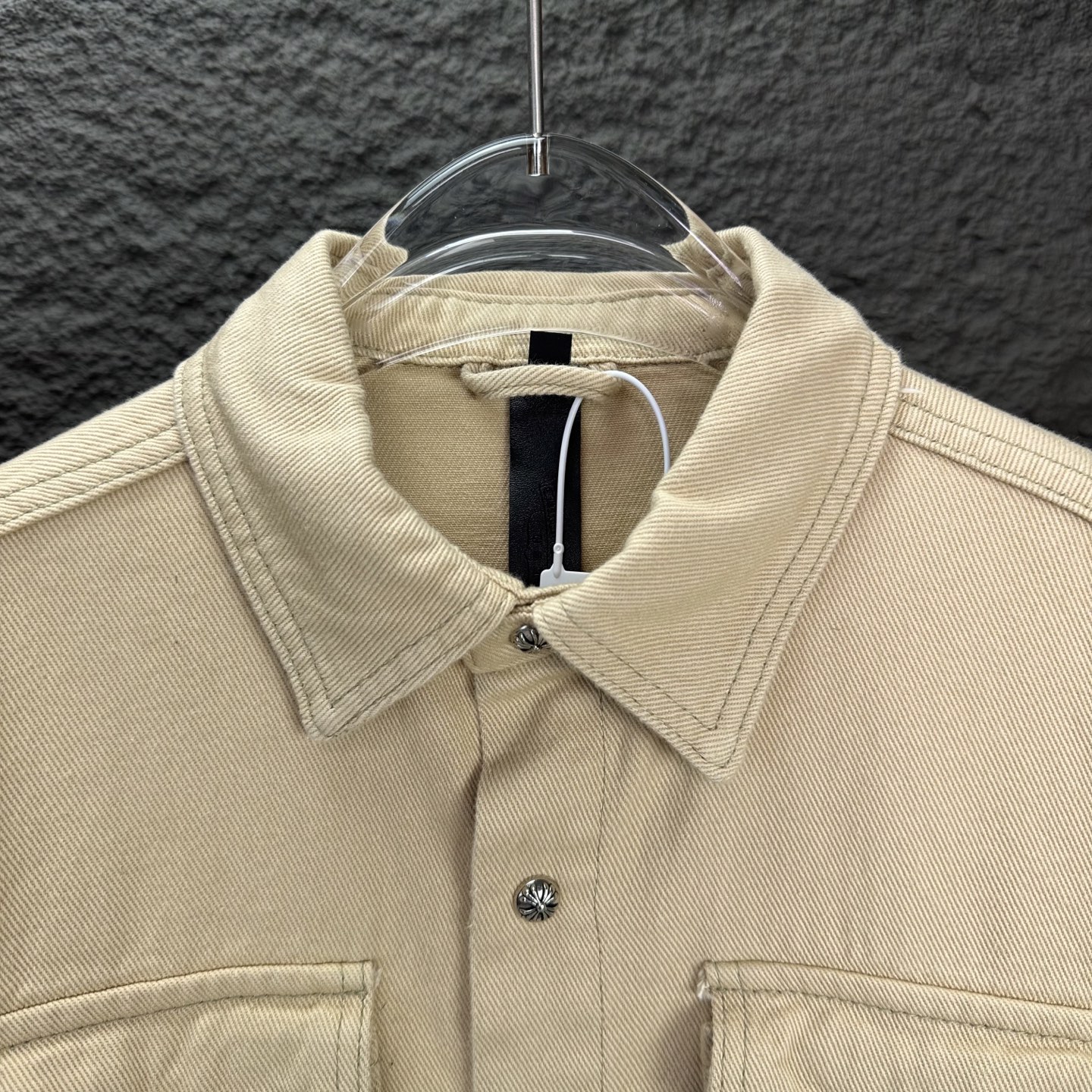 Coats & Jackets