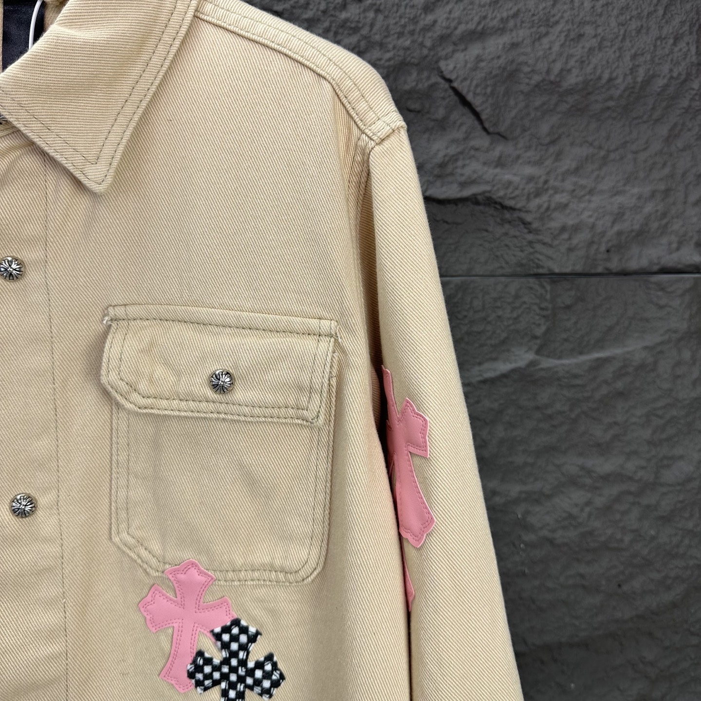 Coats & Jackets