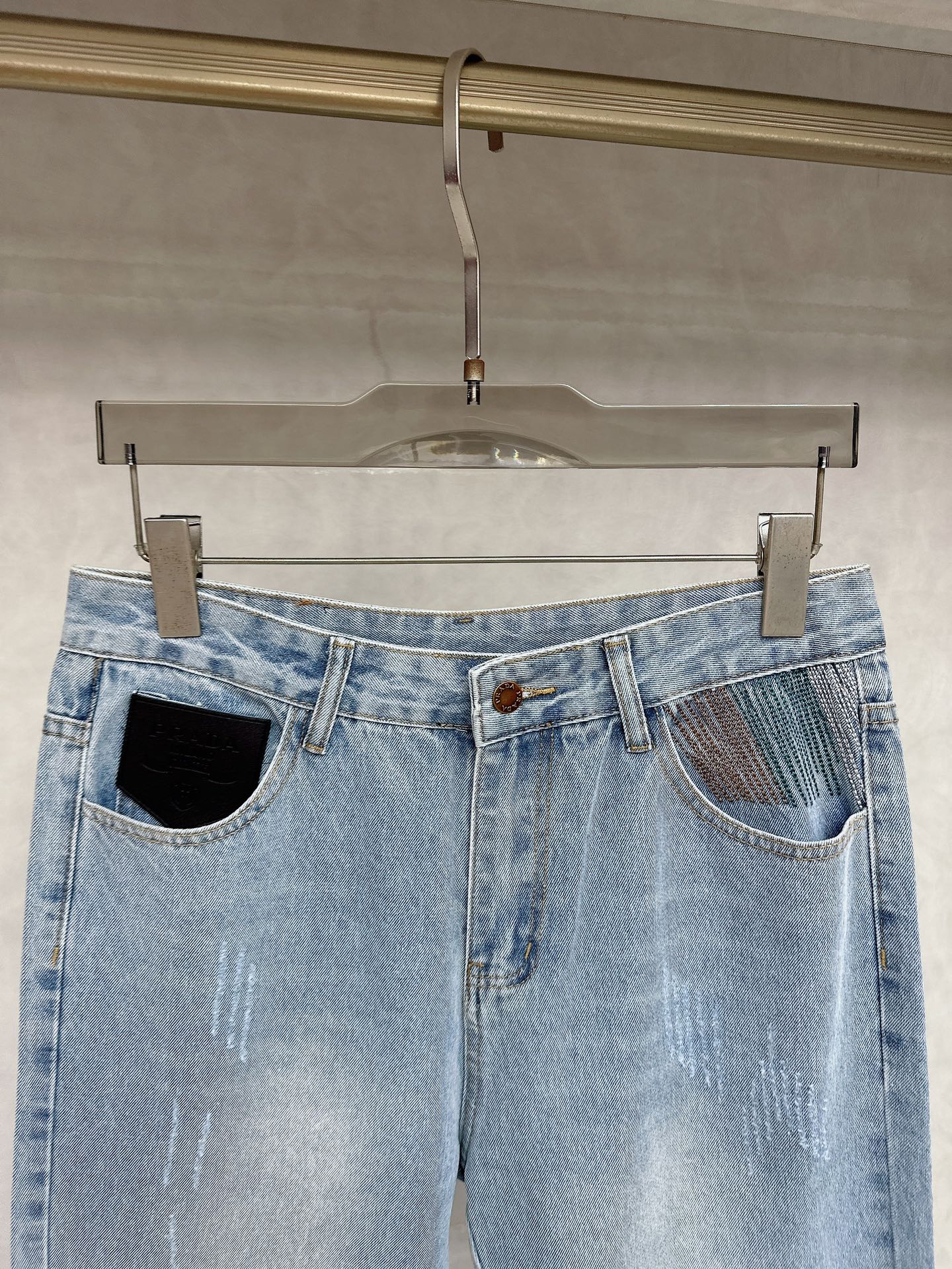 jeans