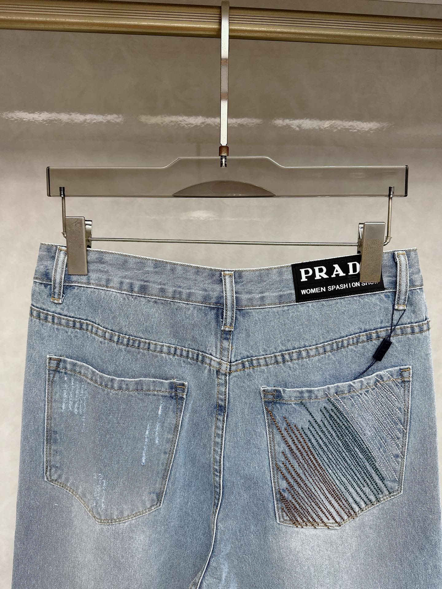 jeans