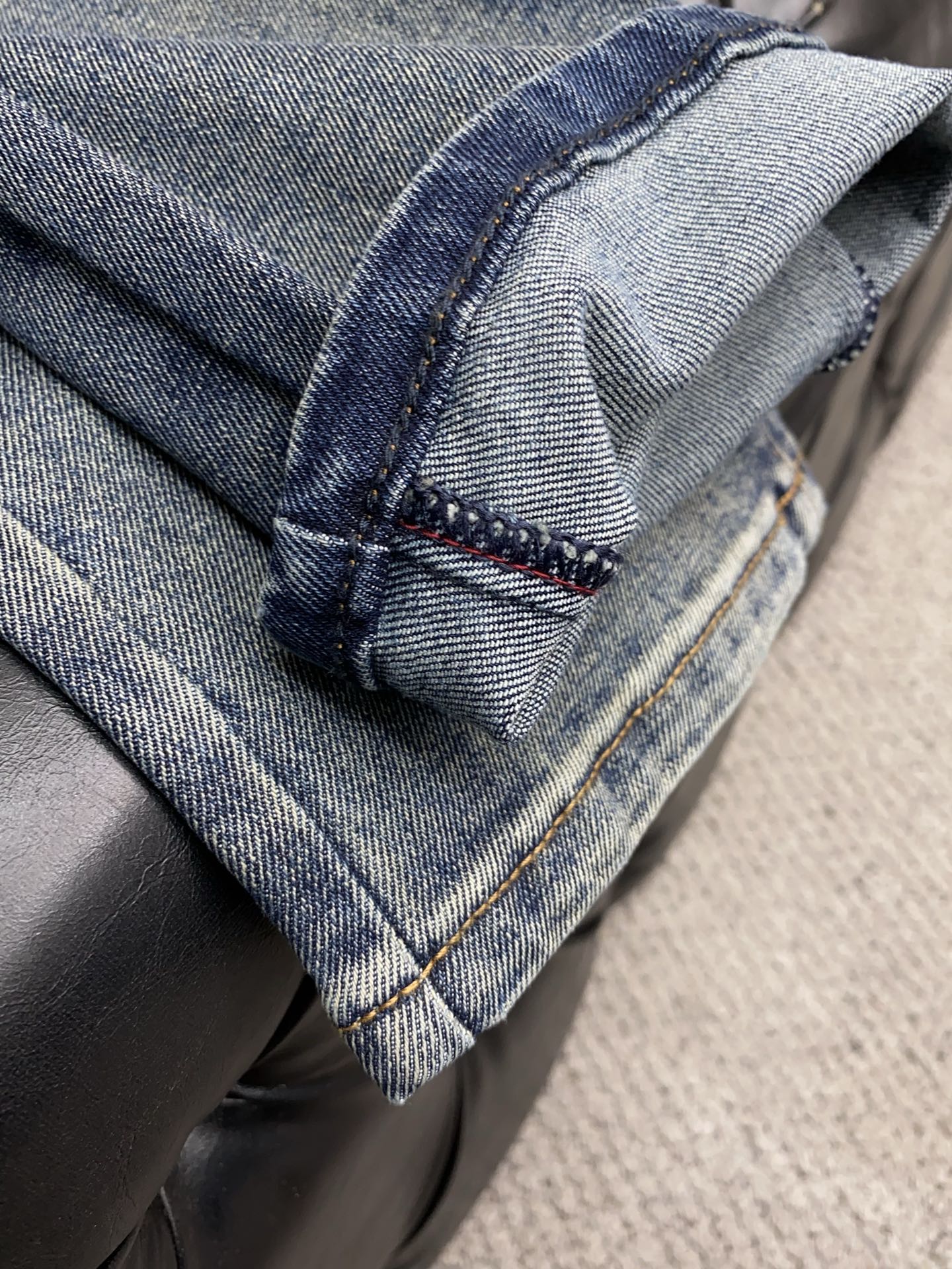 jeans