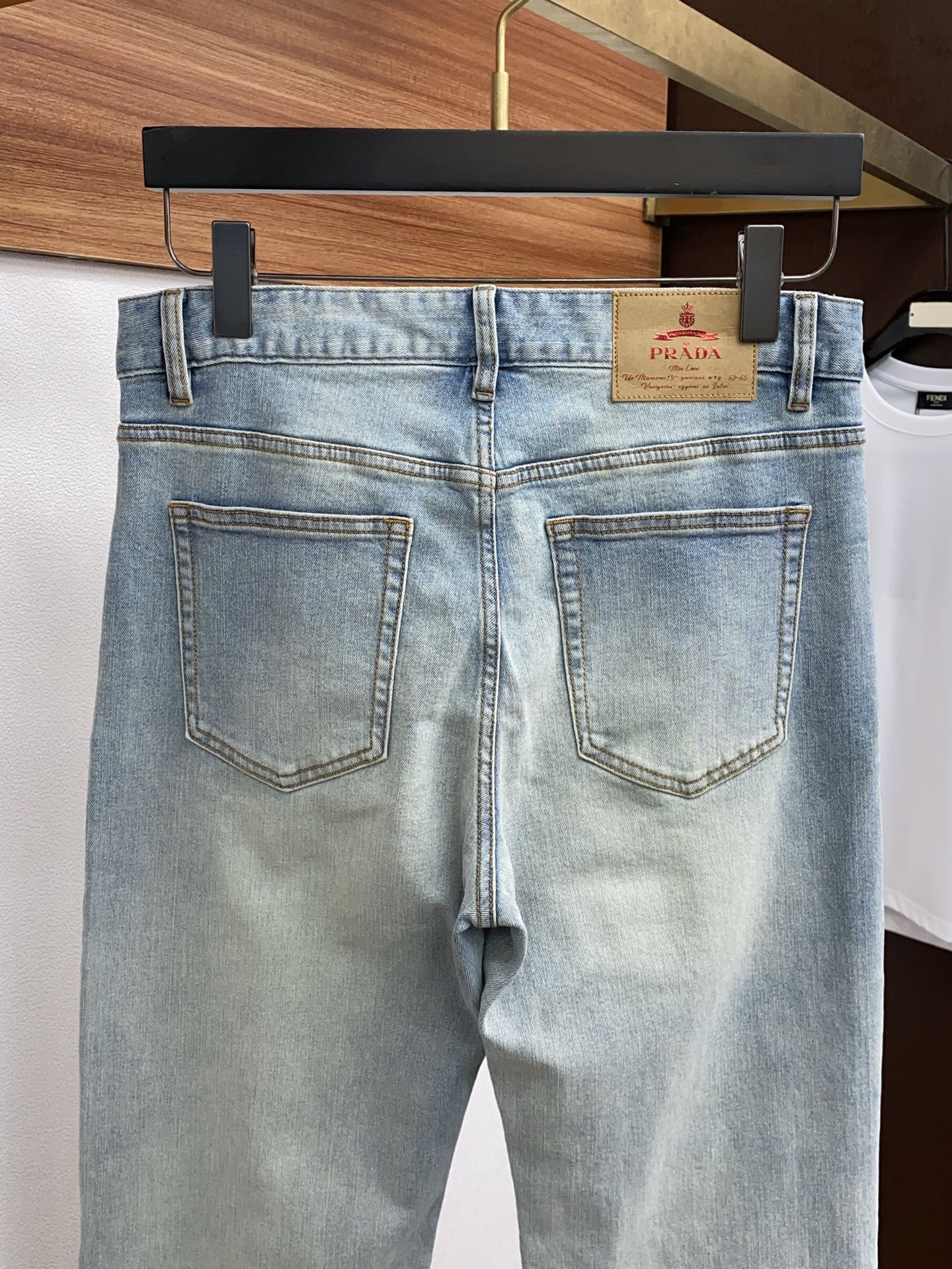 jeans