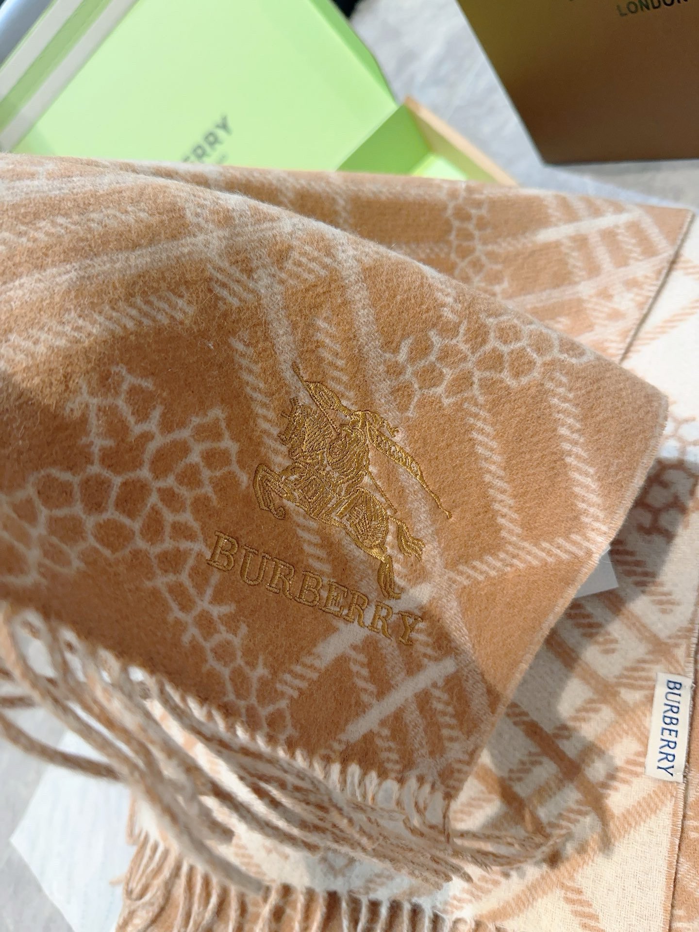 Burberry-9