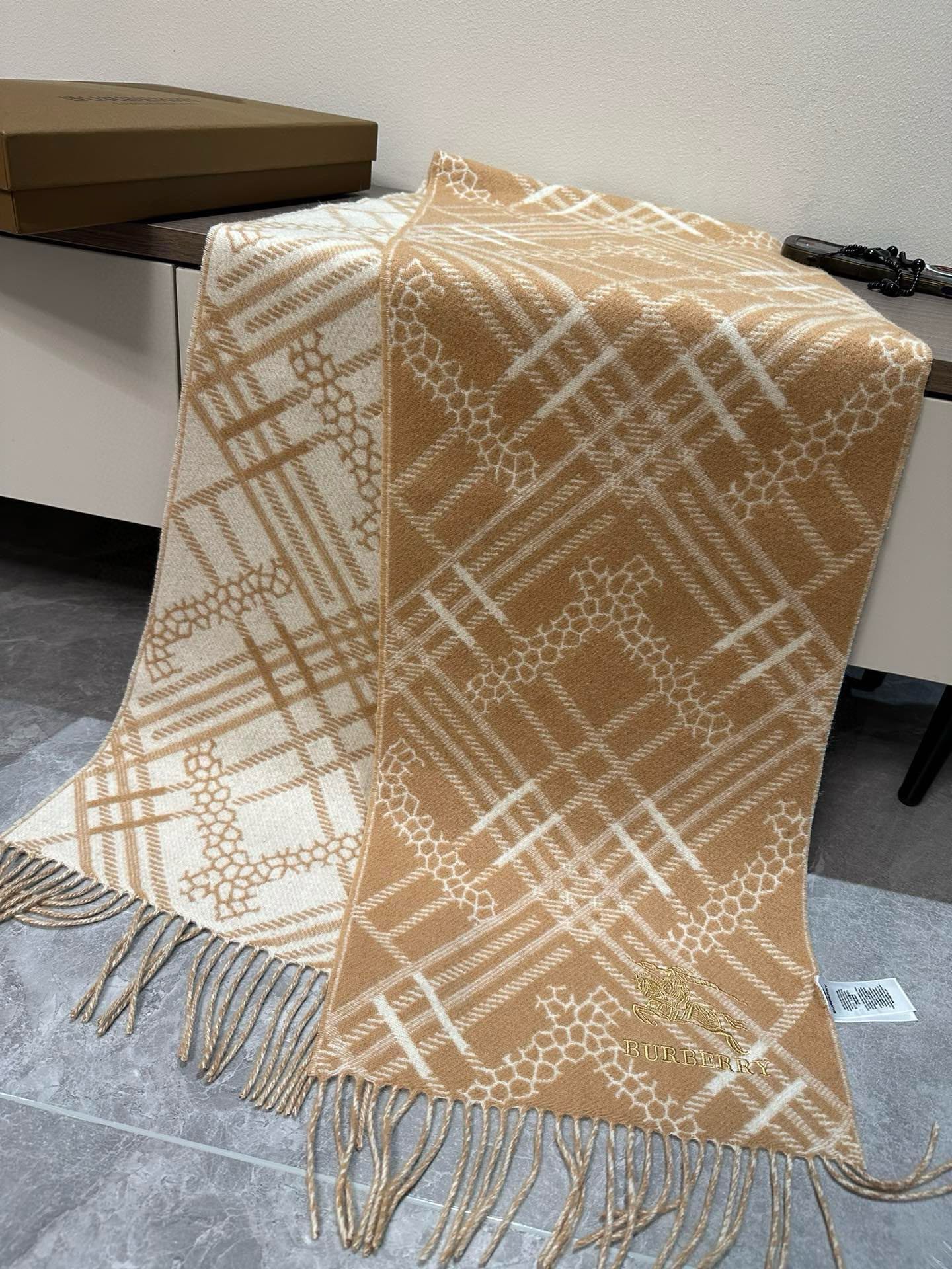 Burberry-9