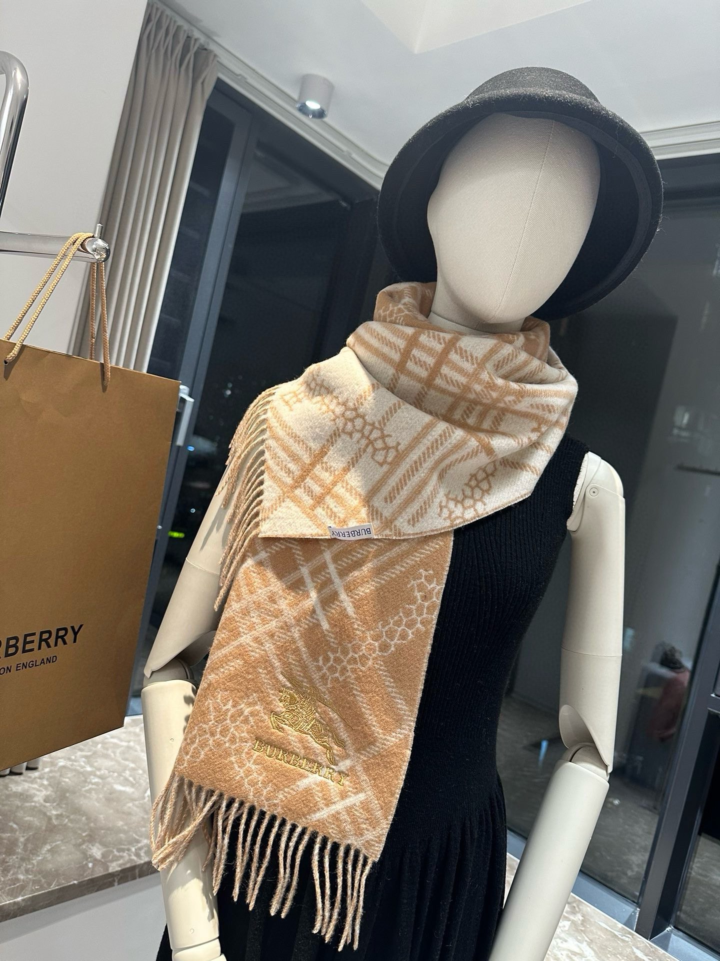 Burberry-9
