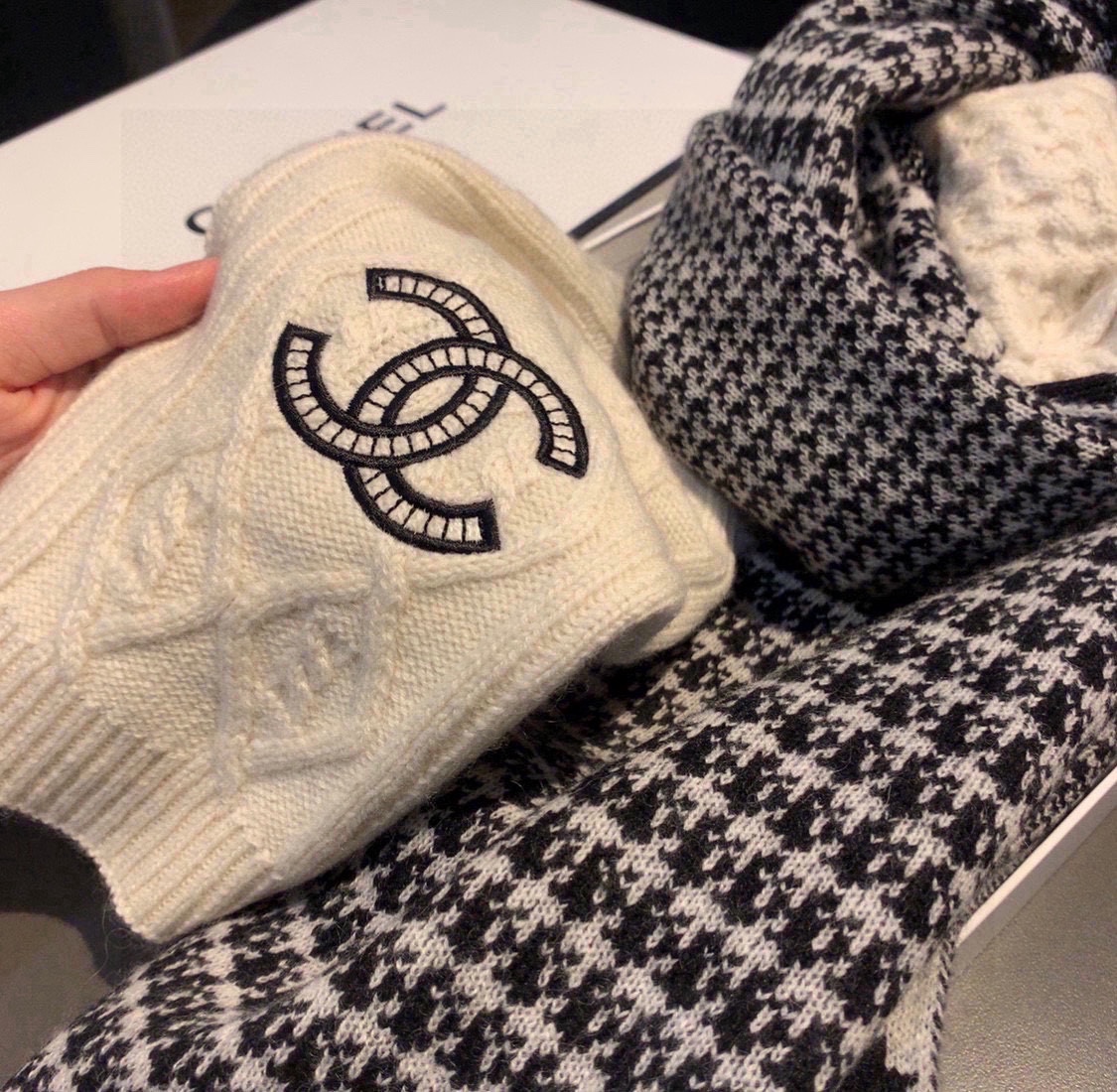 Chanel-9