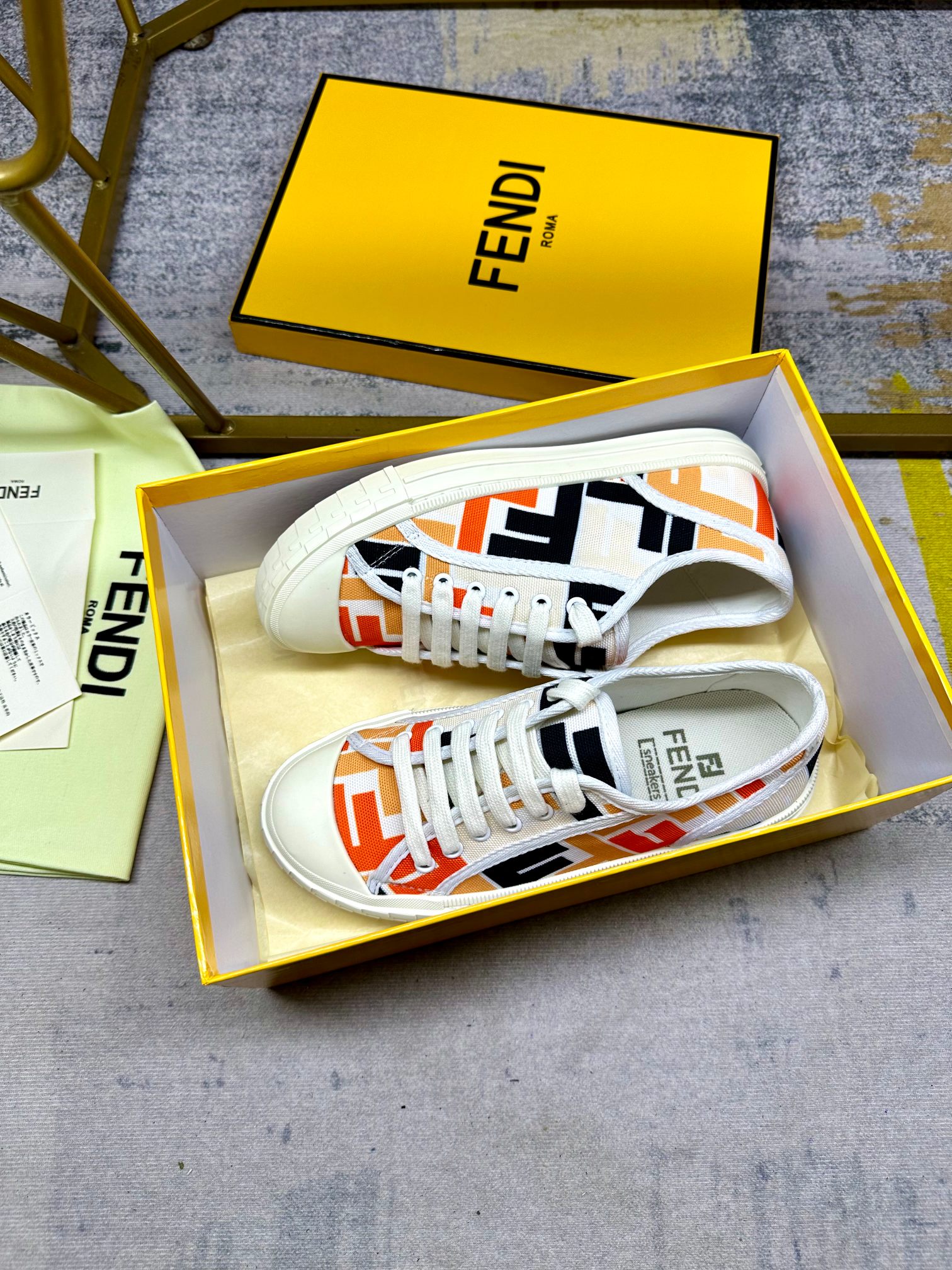 FendiSHOES