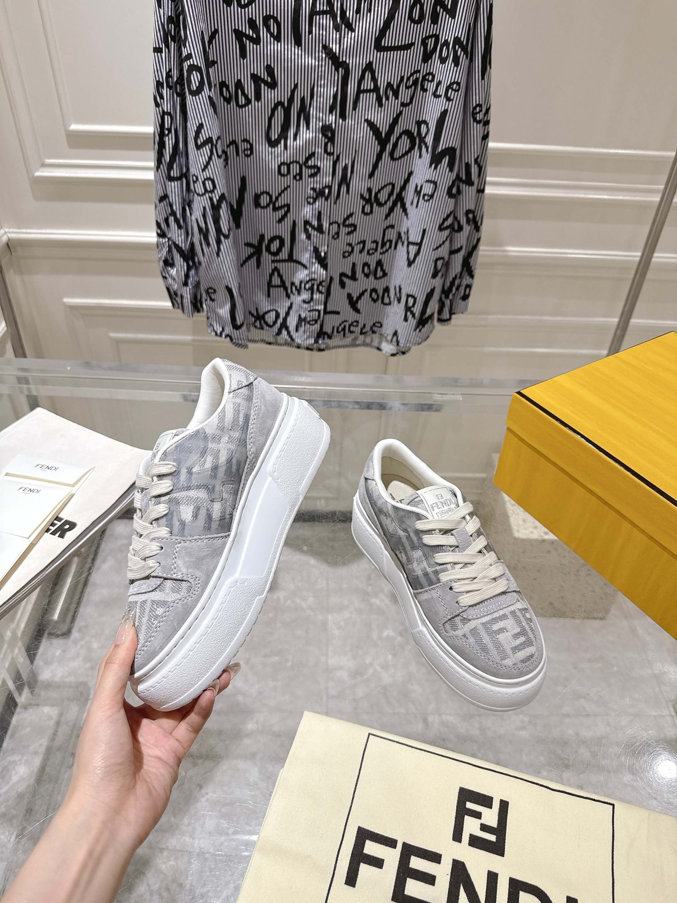 FendiSHOES