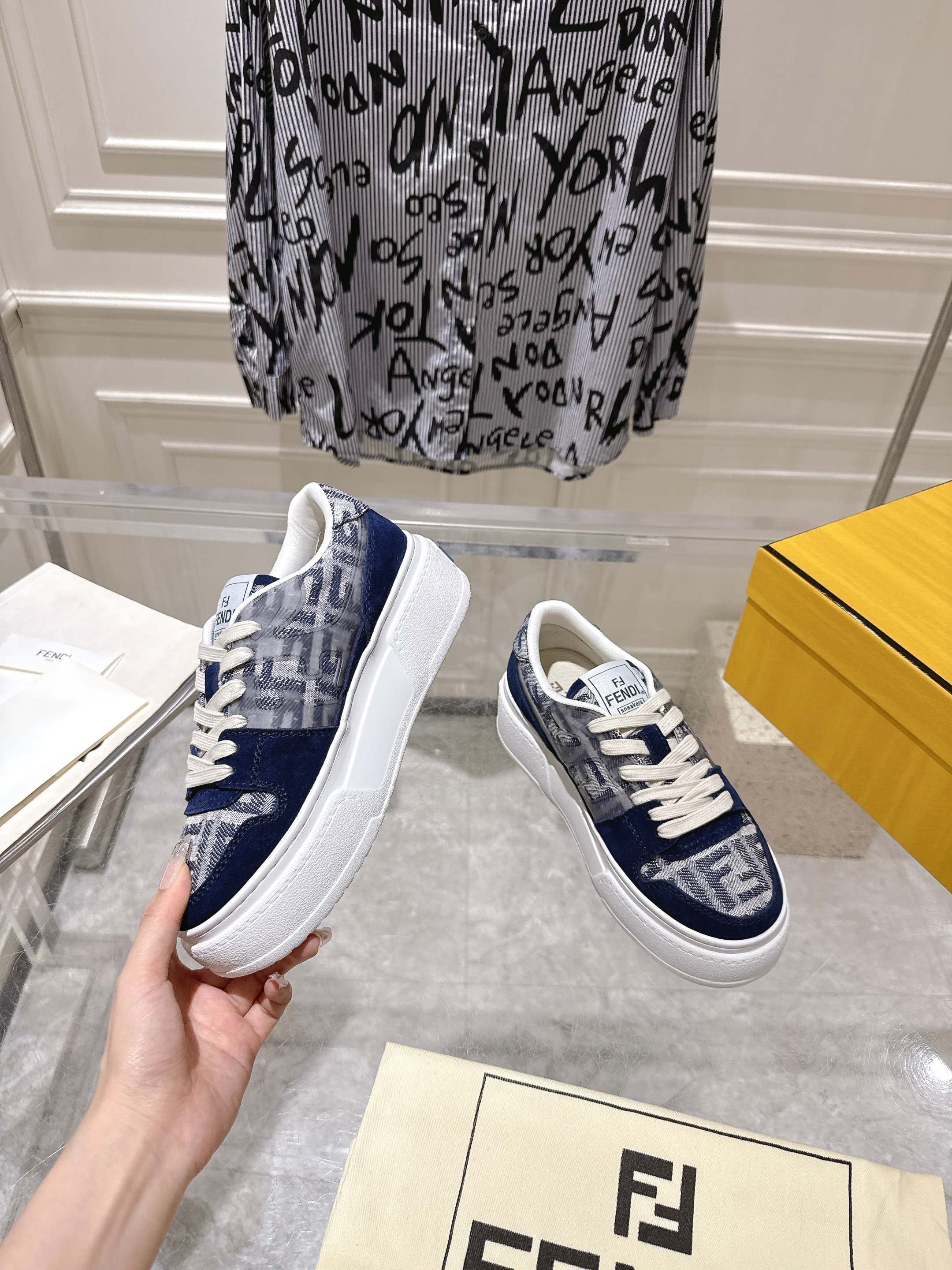 FendiSHOES