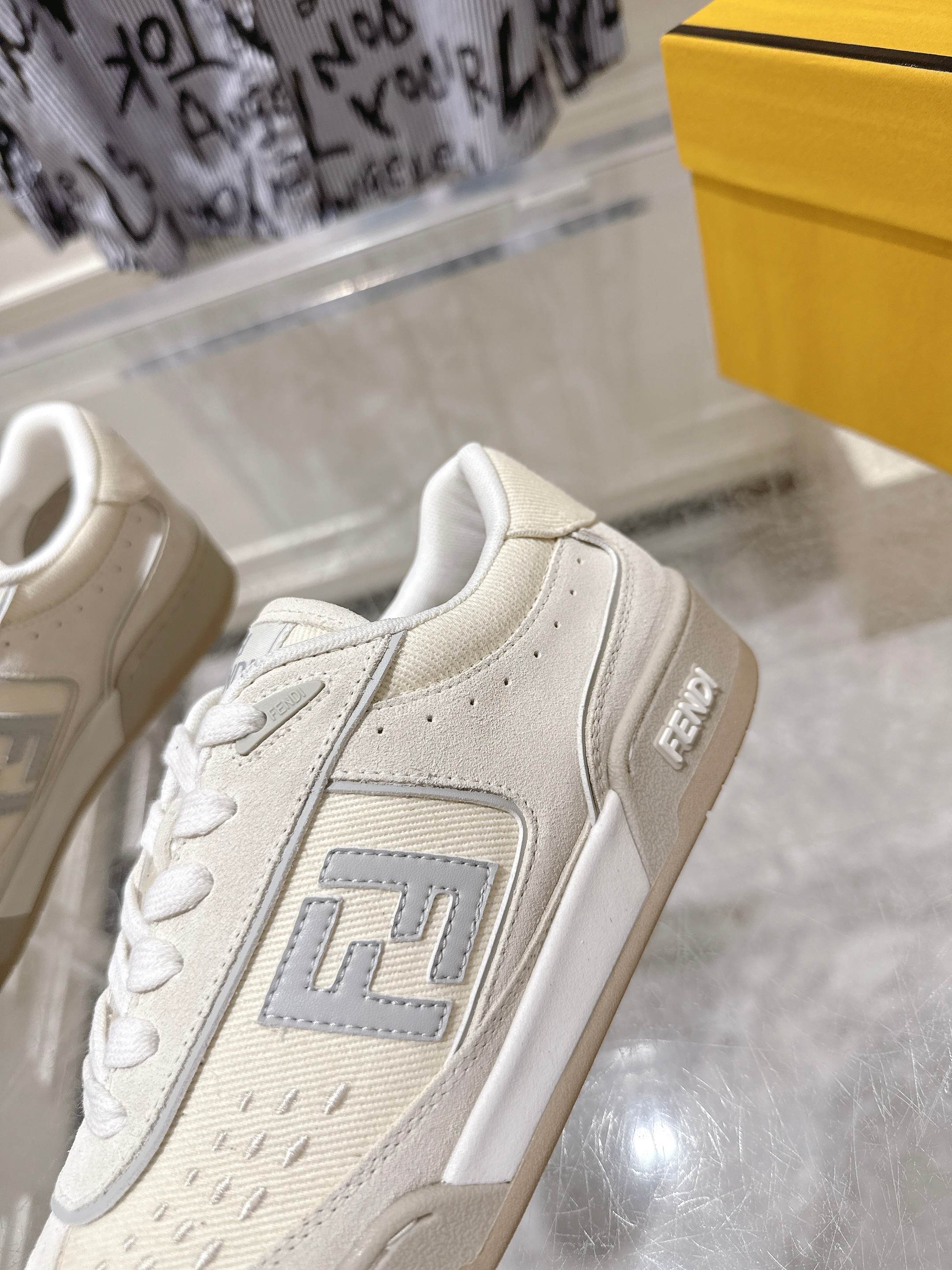 FendiSHOES