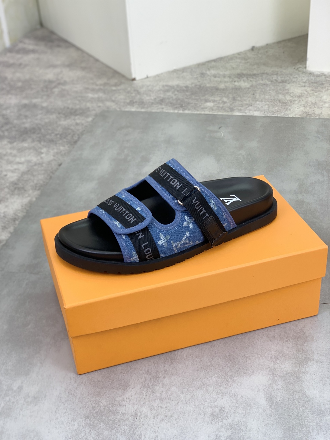 Slippers