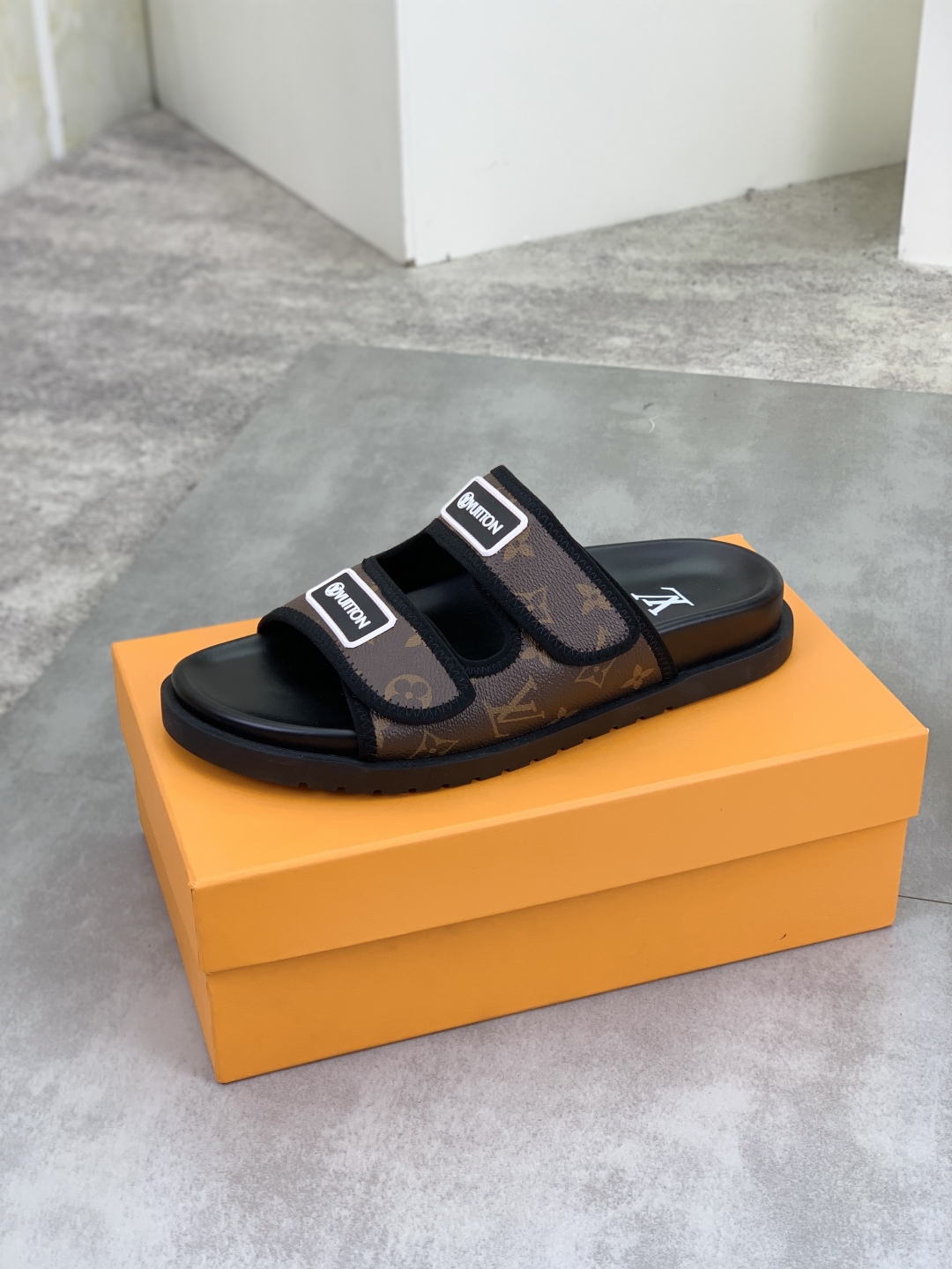 Slippers