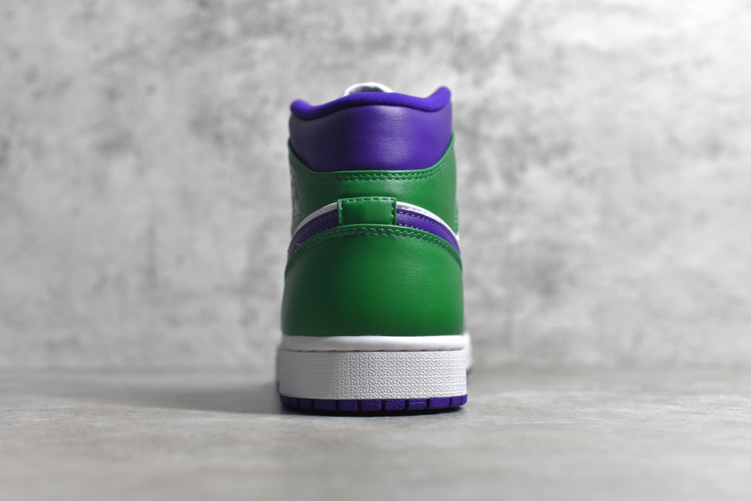 AirJordan1MidSHOES